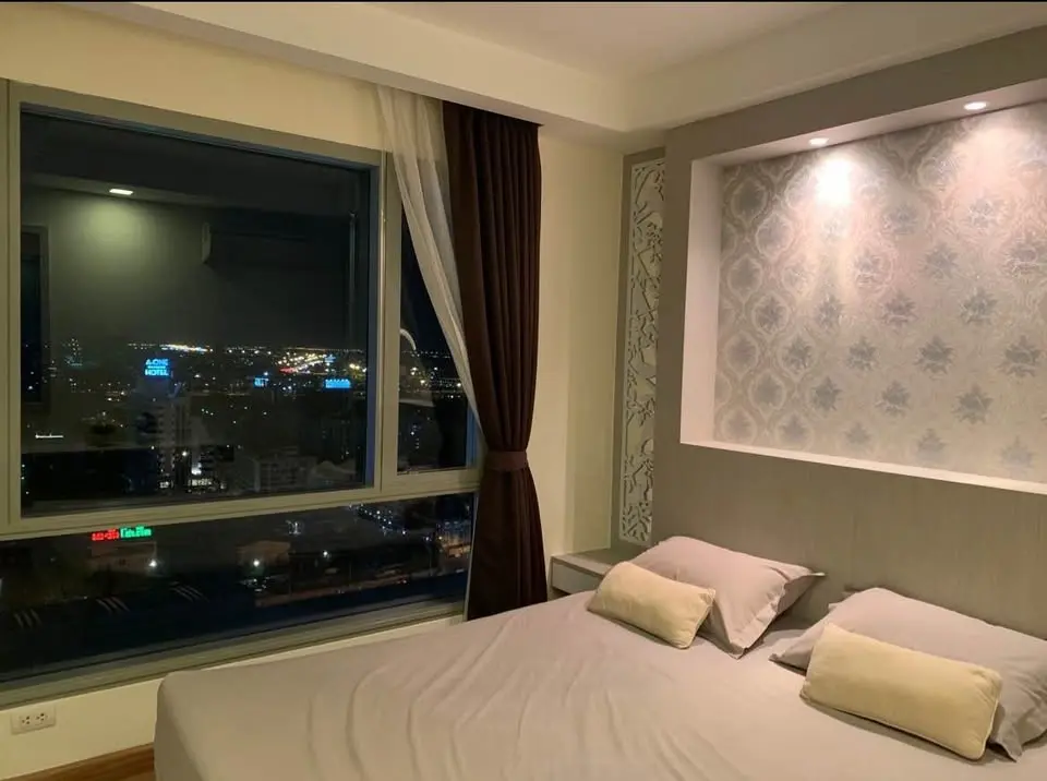 Thru Thonglor Two beds in Thonglor for rent 