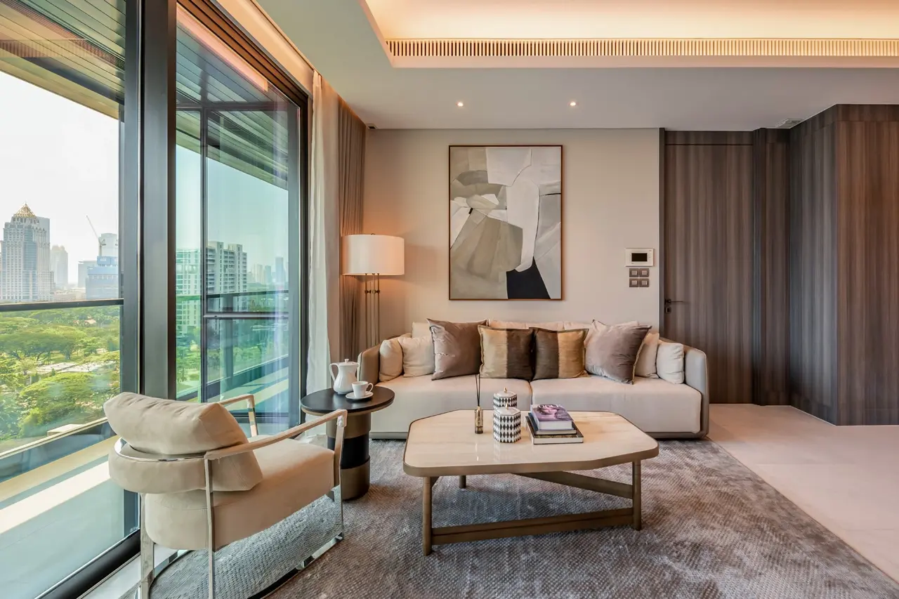 Sindhorn Tonson luxury furnished for rent 