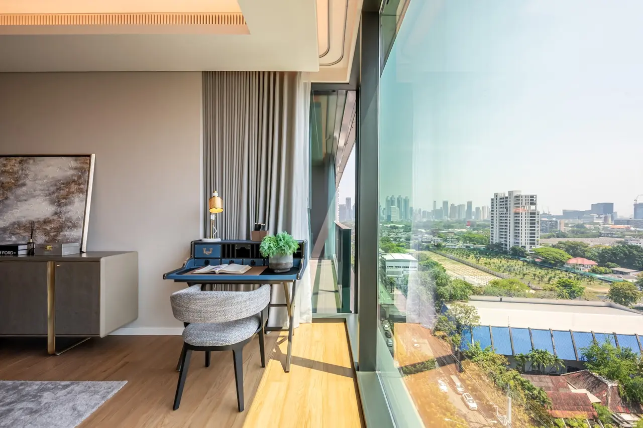 Sindhorn Tonson luxury furnished for rent 