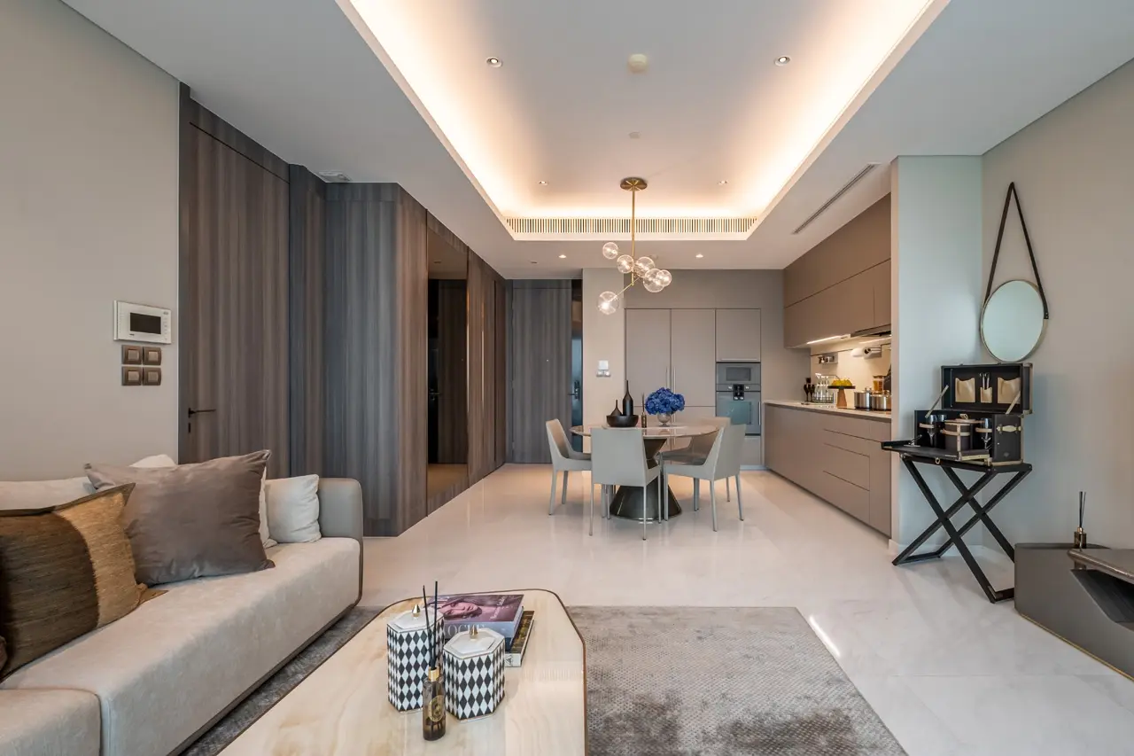Sindhorn Tonson luxury furnished for rent 