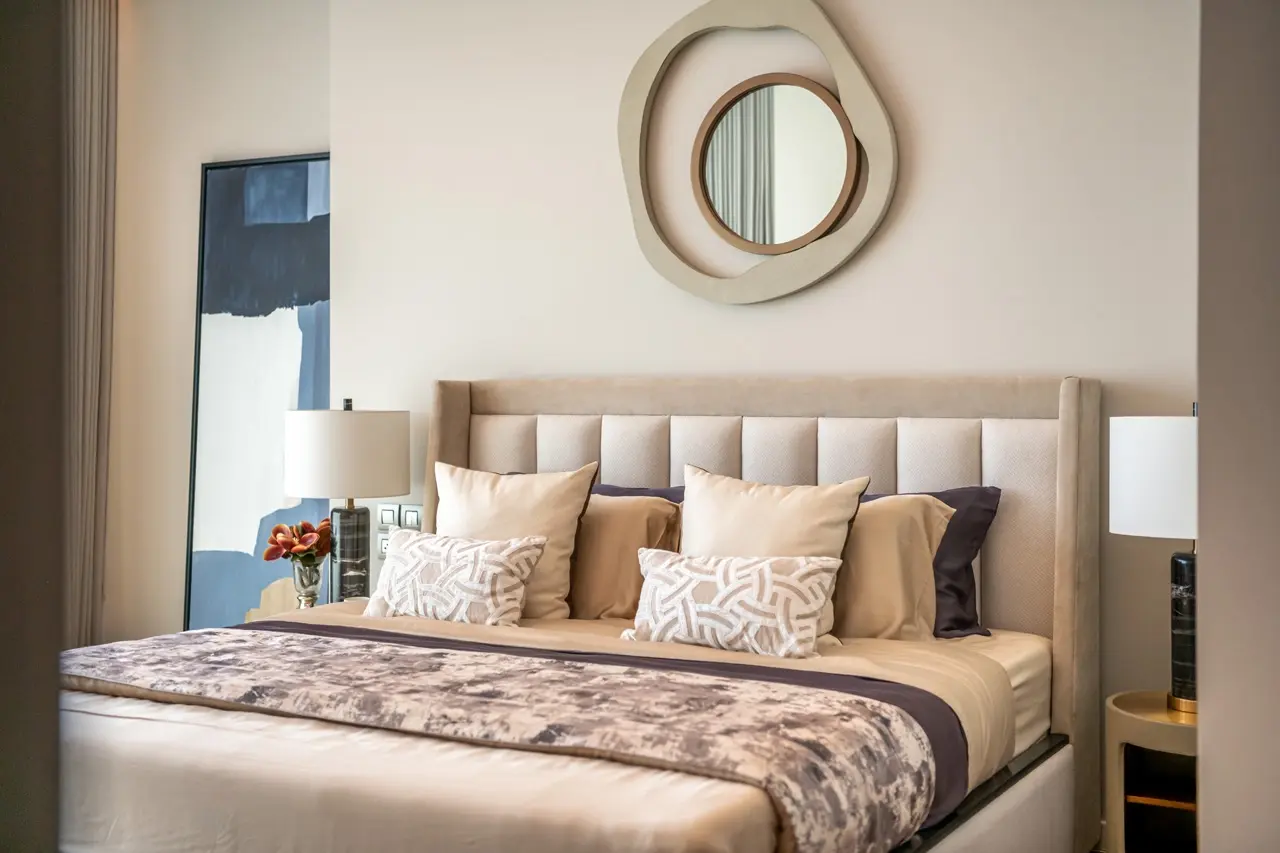 Sindhorn Tonson luxury furnished for rent 