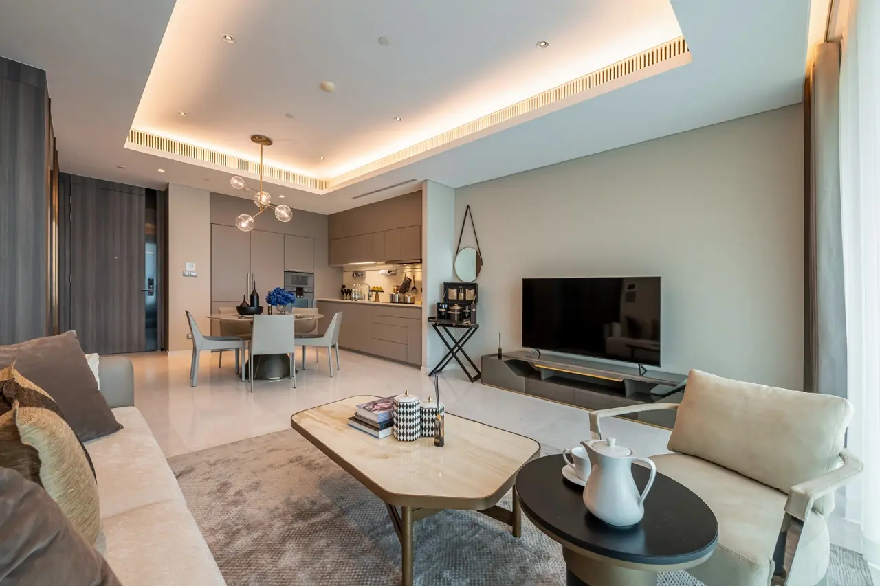 Sindhorn Tonson luxury furnished for rent 