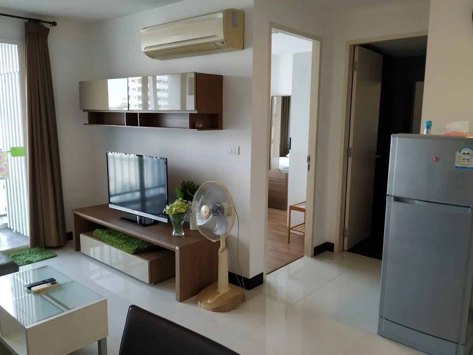 Vogue 16 on Sukhumvit 16 For rent one bed Unblock view fully furnished.