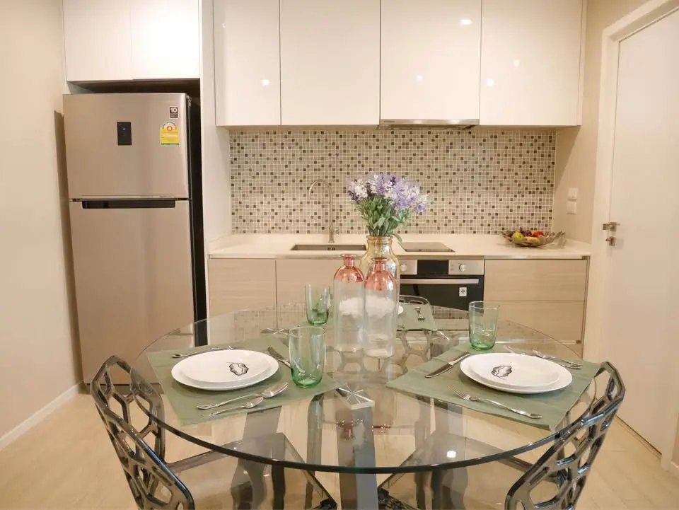 The Room Sukhumvit 21 well decorate for rent 
