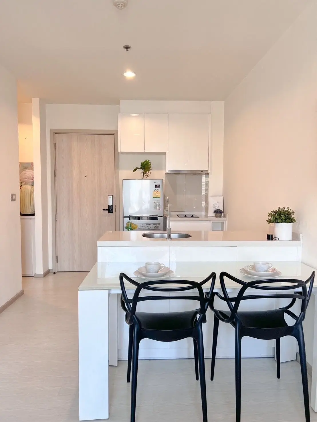 Rhythm Sukhumvit 42 for sale with tenant