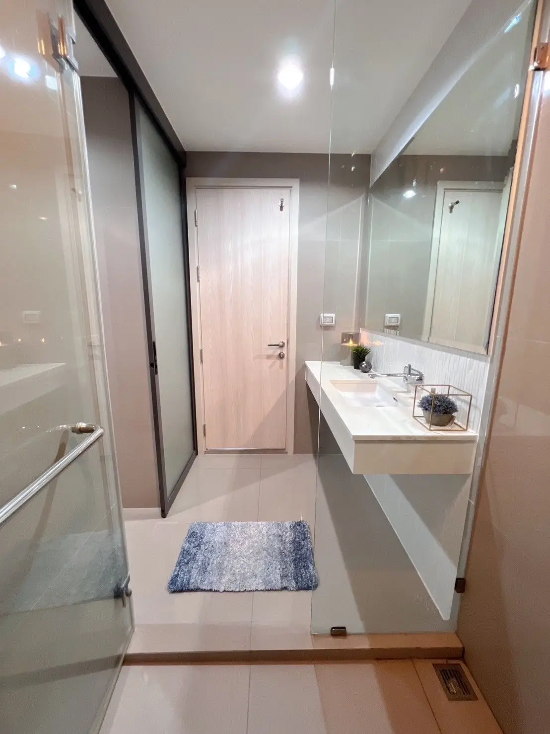 Rhythm Sukhumvit 42 for sale with tenant