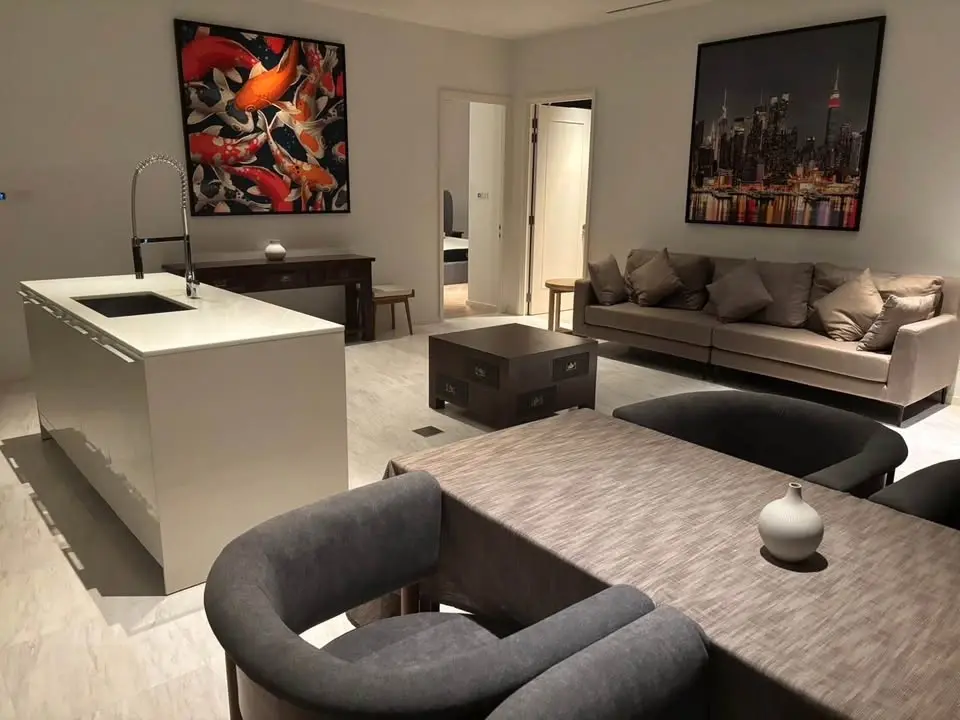 Four seasons Private Residences for rent 