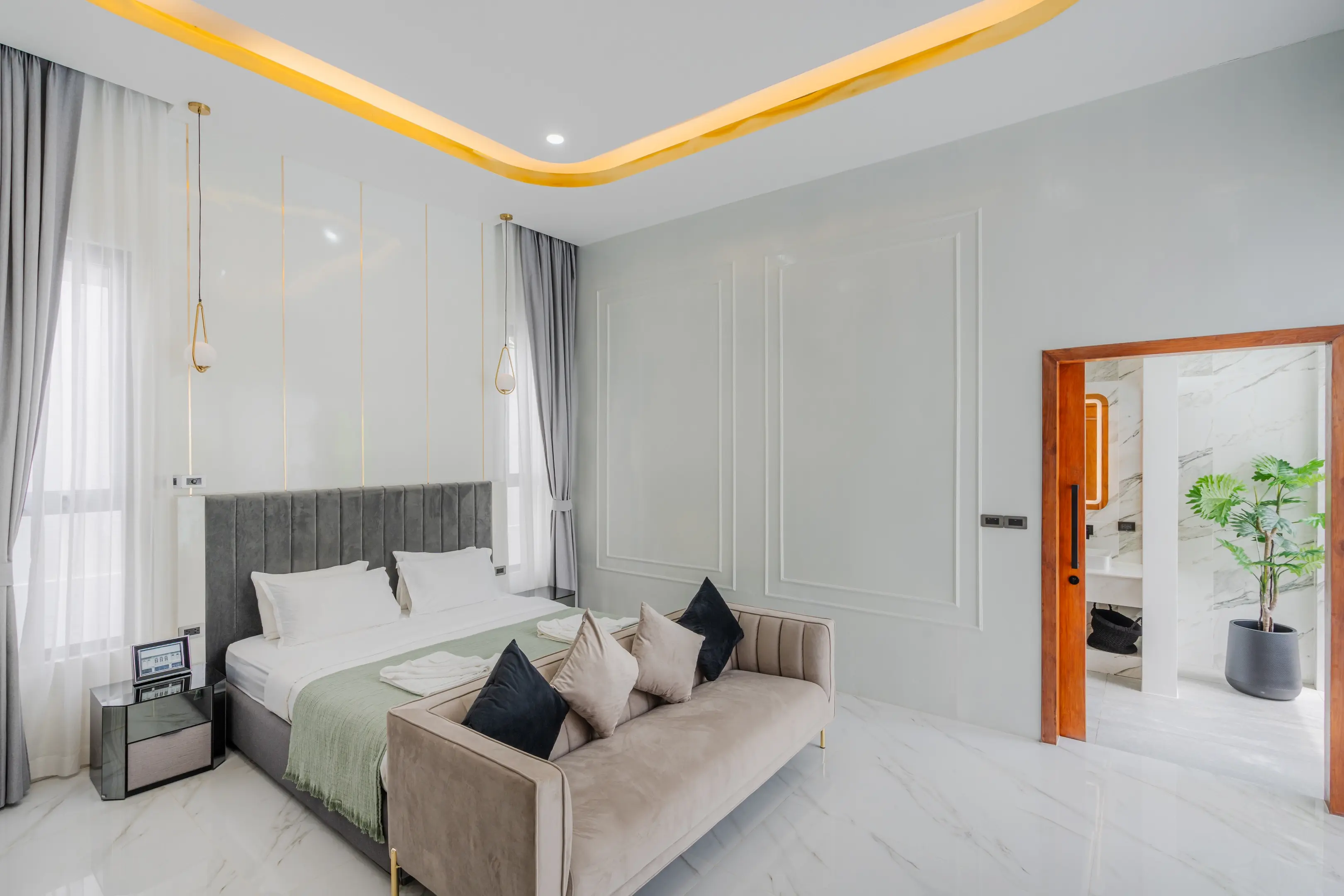 Spacious 5-Bedroom Modern Villa with Private Pool and Scenic Mountain Views in Menara, Phuket