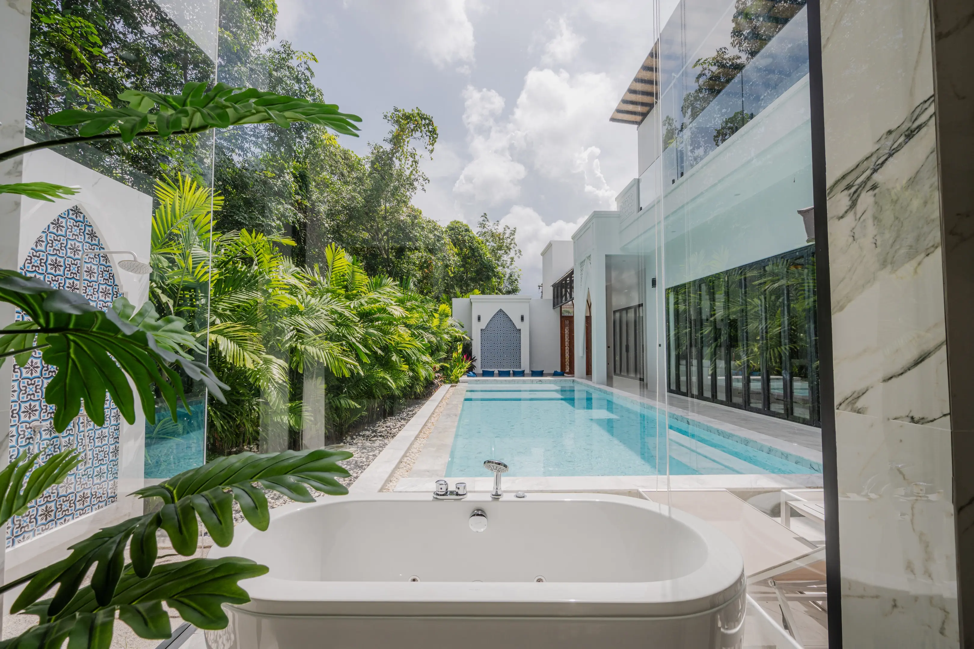 Spacious 5-Bedroom Modern Villa with Private Pool and Scenic Mountain Views in Menara, Phuket
