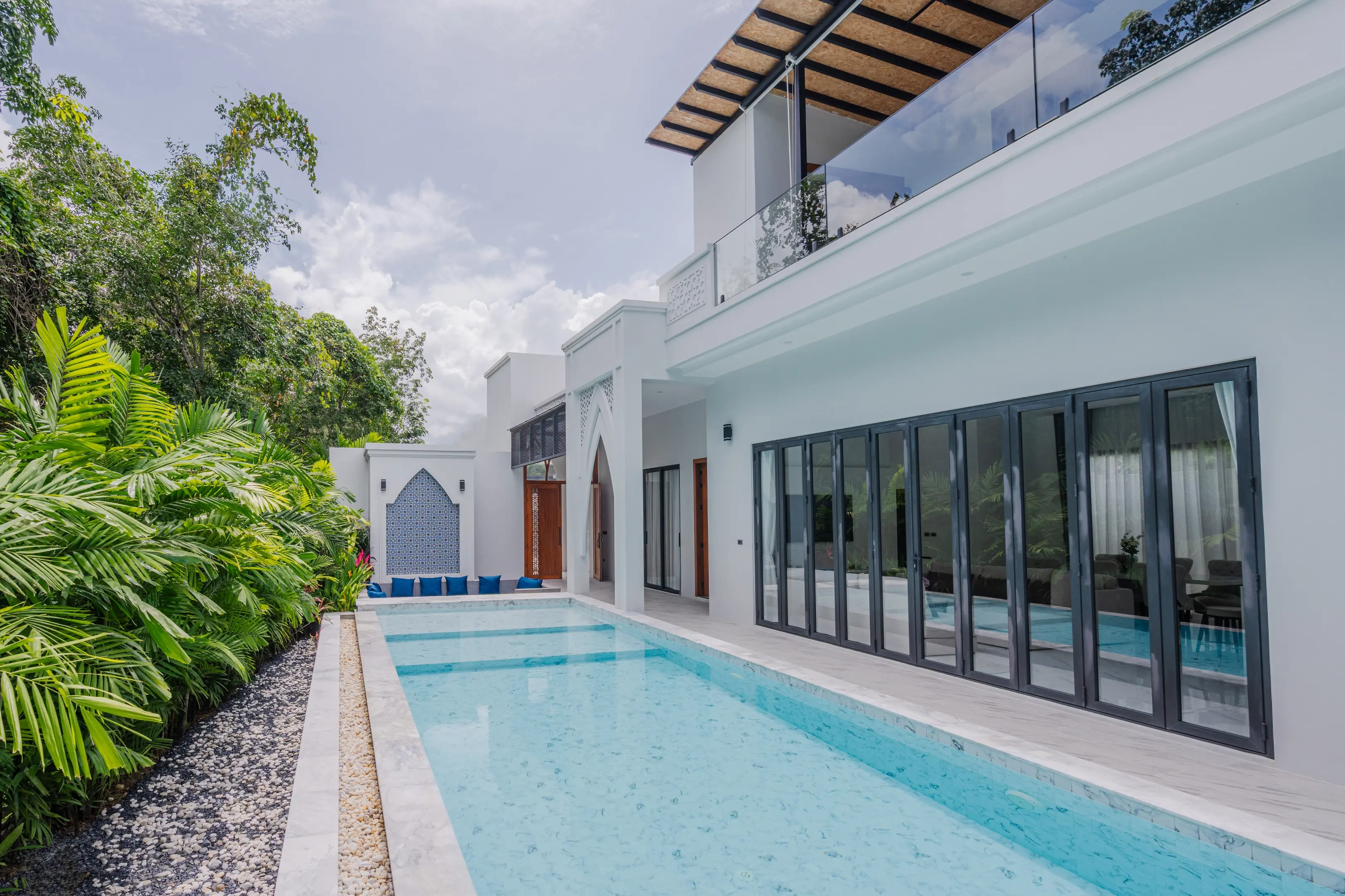Spacious 5-Bedroom Modern Villa with Private Pool and Scenic Mountain Views in Menara, Phuket