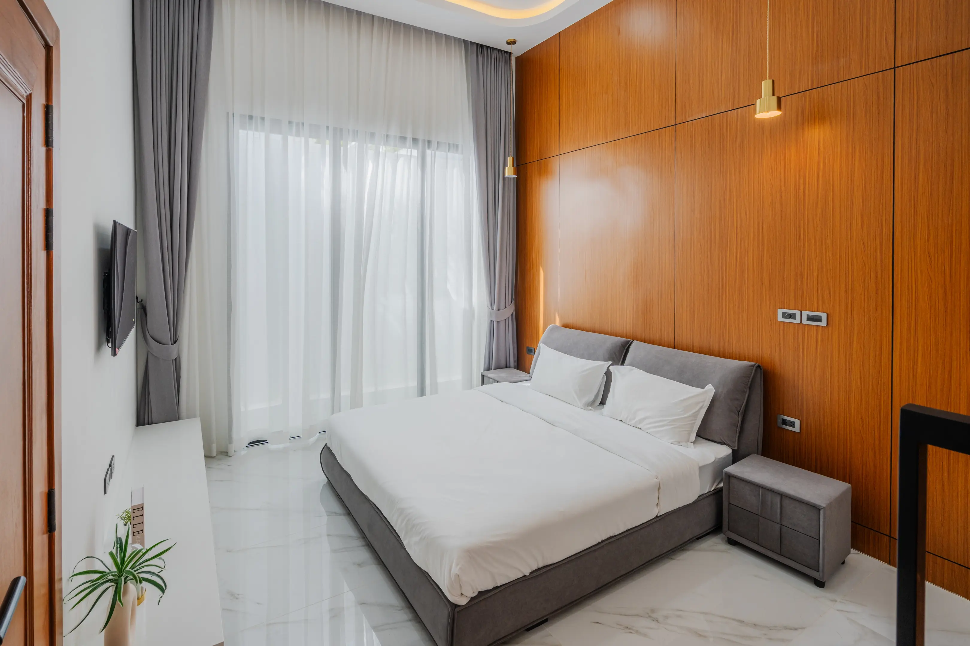 Spacious 5-Bedroom Modern Villa with Private Pool and Scenic Mountain Views in Menara, Phuket