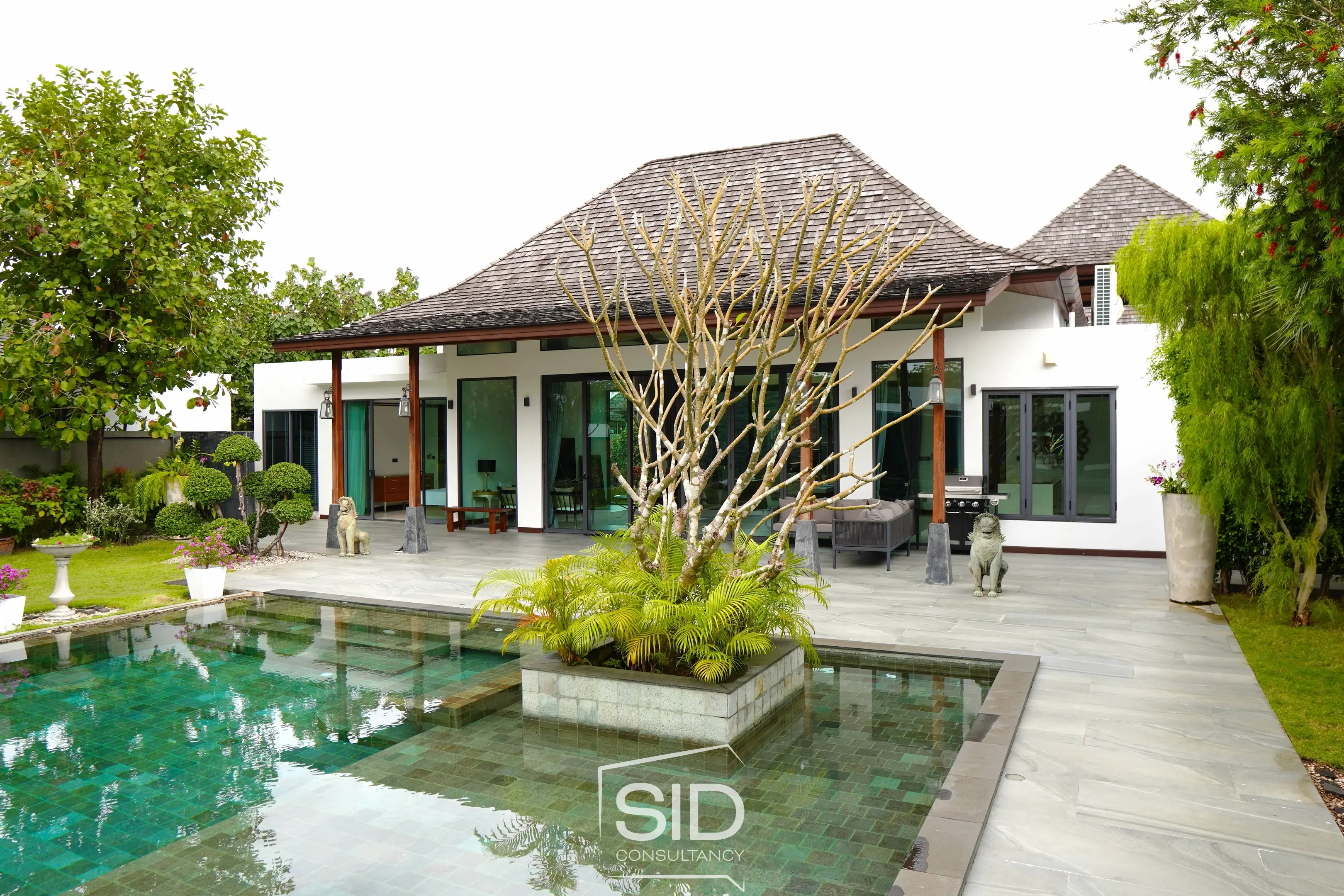 Lake House Villa