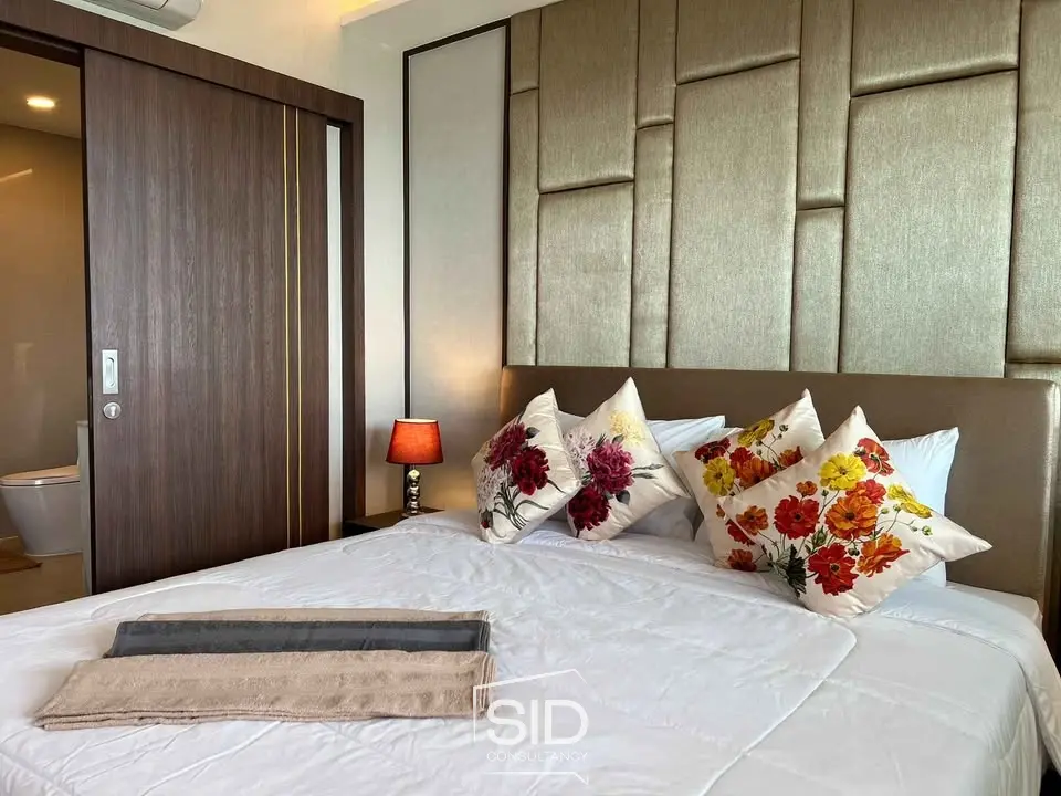 Stunning panoramic sea views