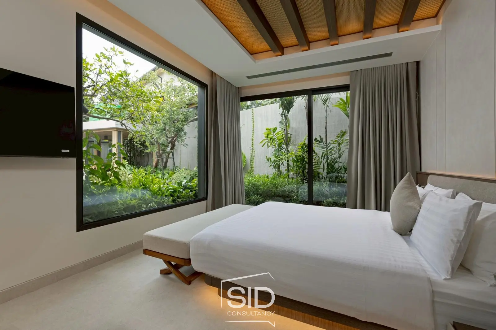 Peaceful Pool Villa Getaway Near Layan Beach
