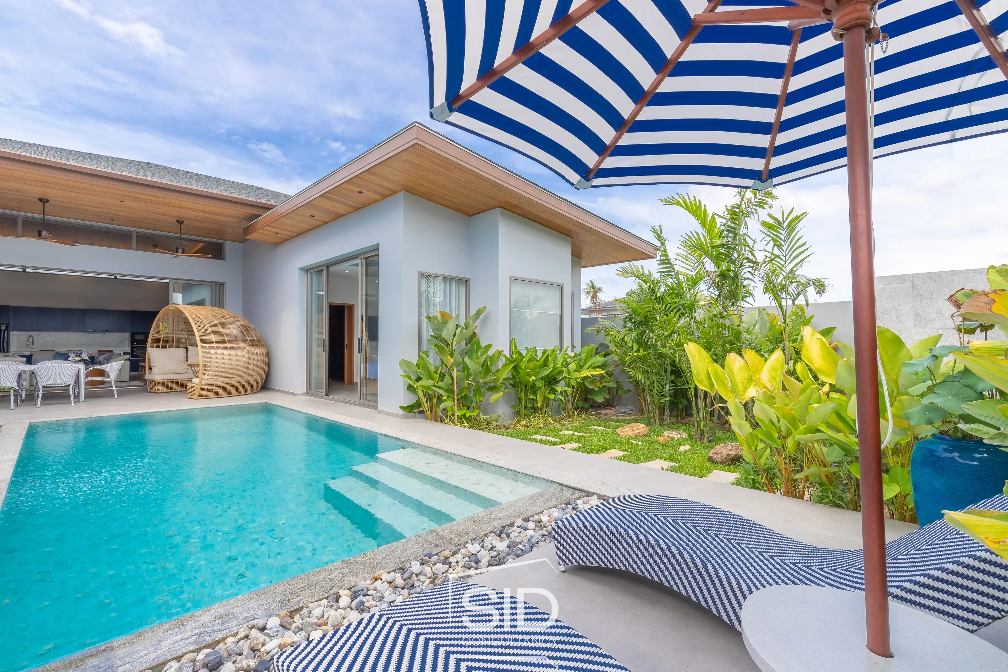Villa G – Modern Tropical Luxury in Pasak 3