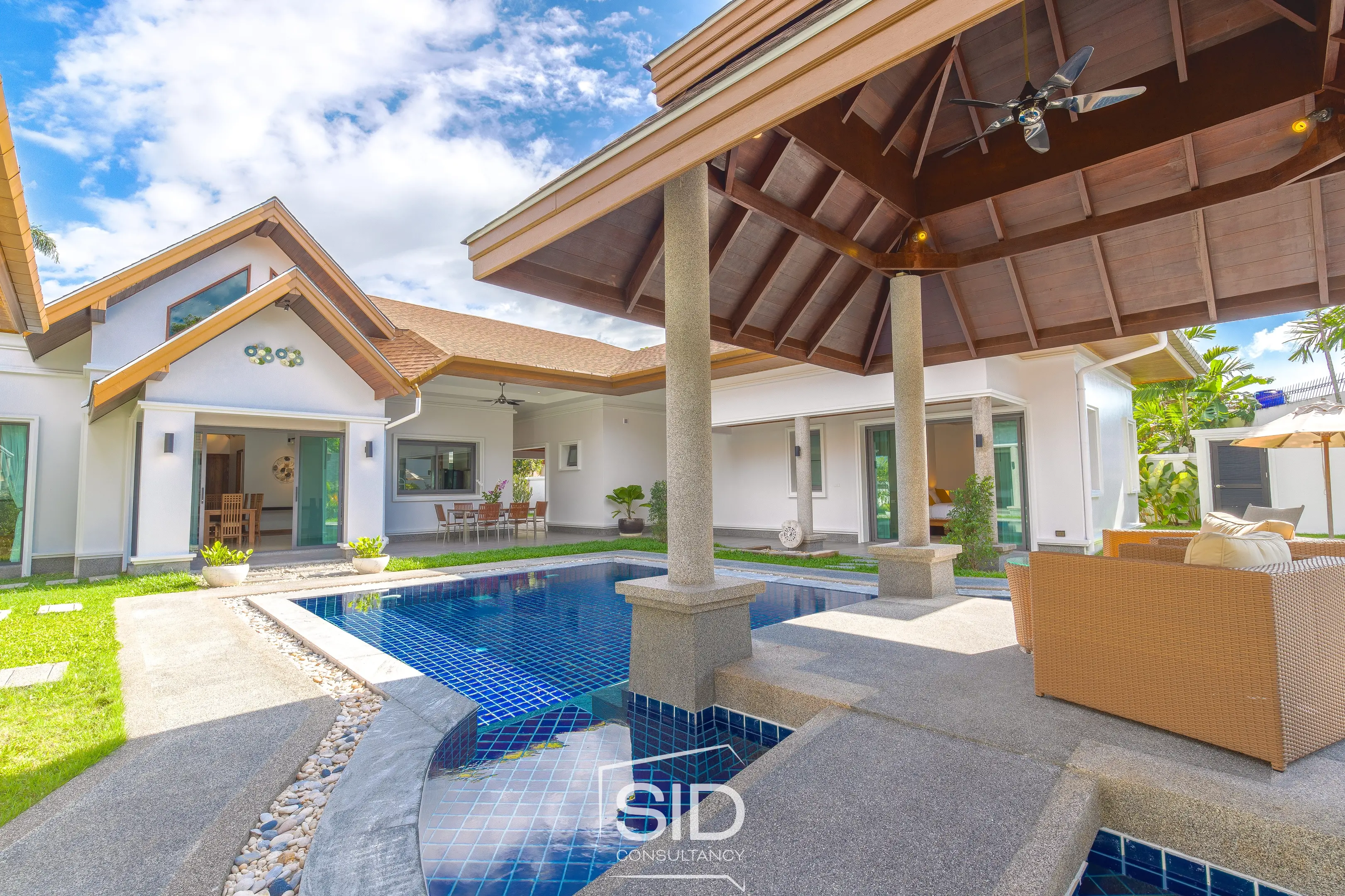 Villa 1 – Modern Tropical Luxury in Choeng talay