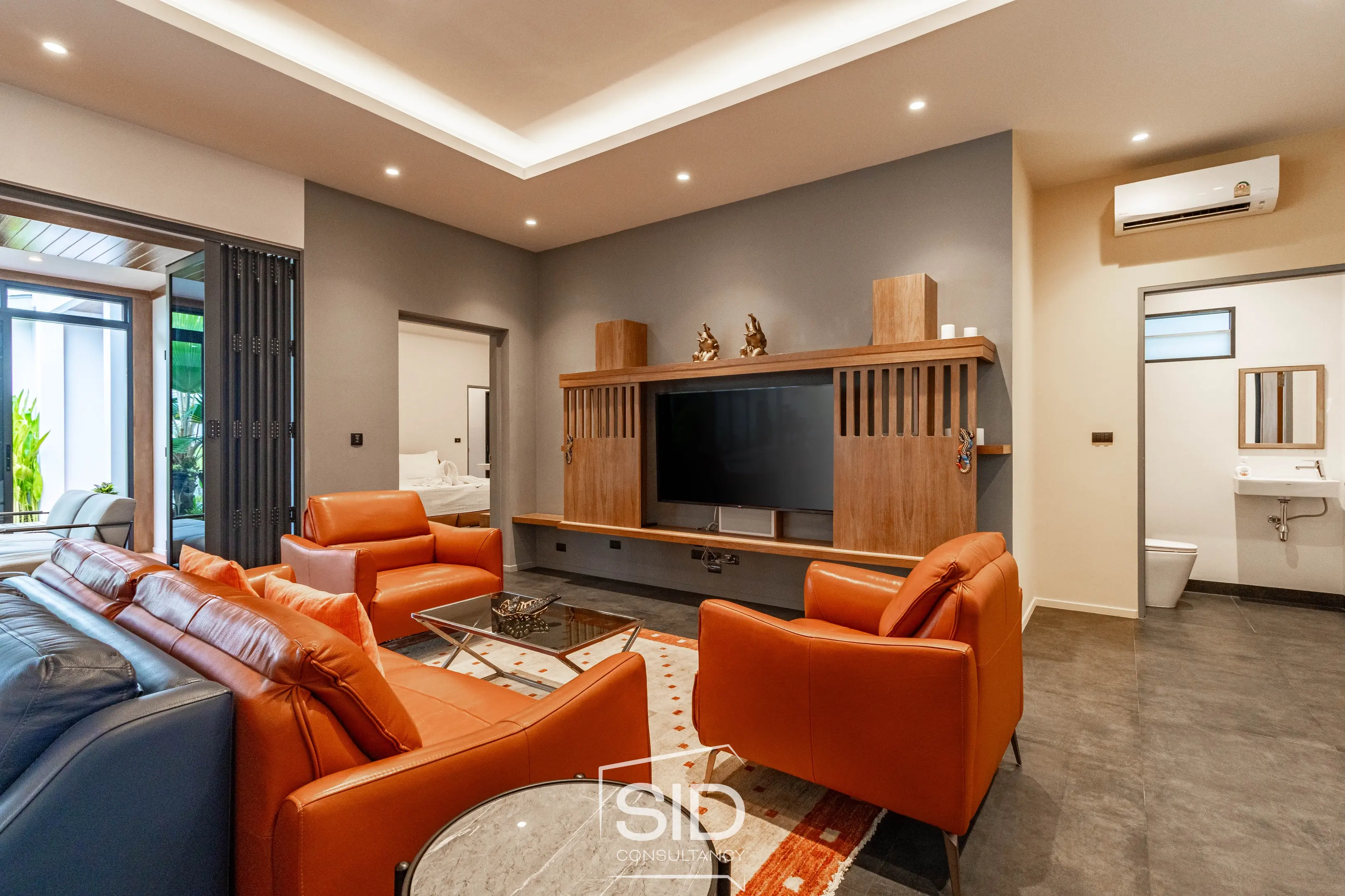 Modern 3 Bedrooms Pool Villa Near Laguna Phuket