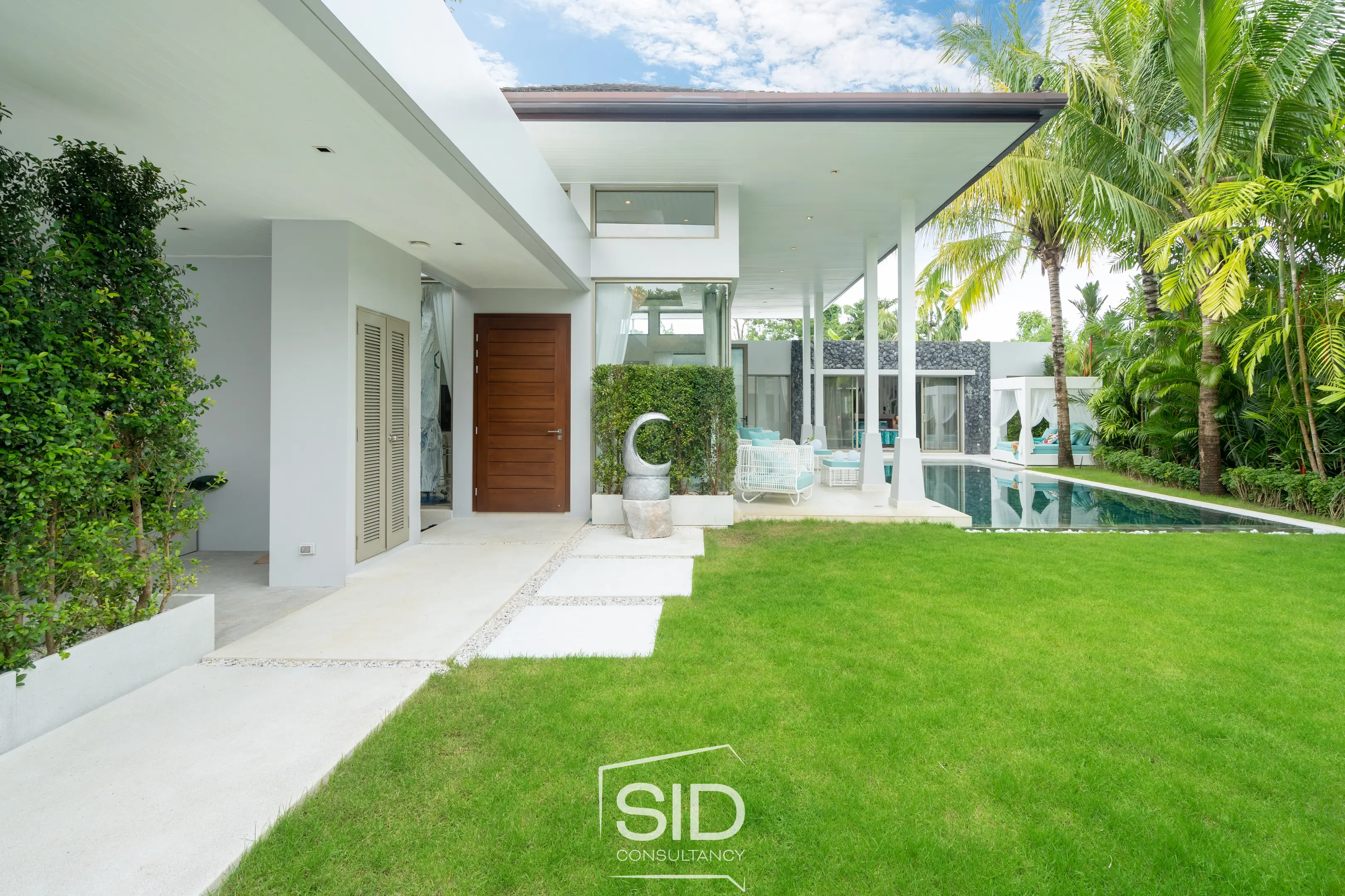 5-Bedroom Modern Villa with Poolside Botanica Luxury