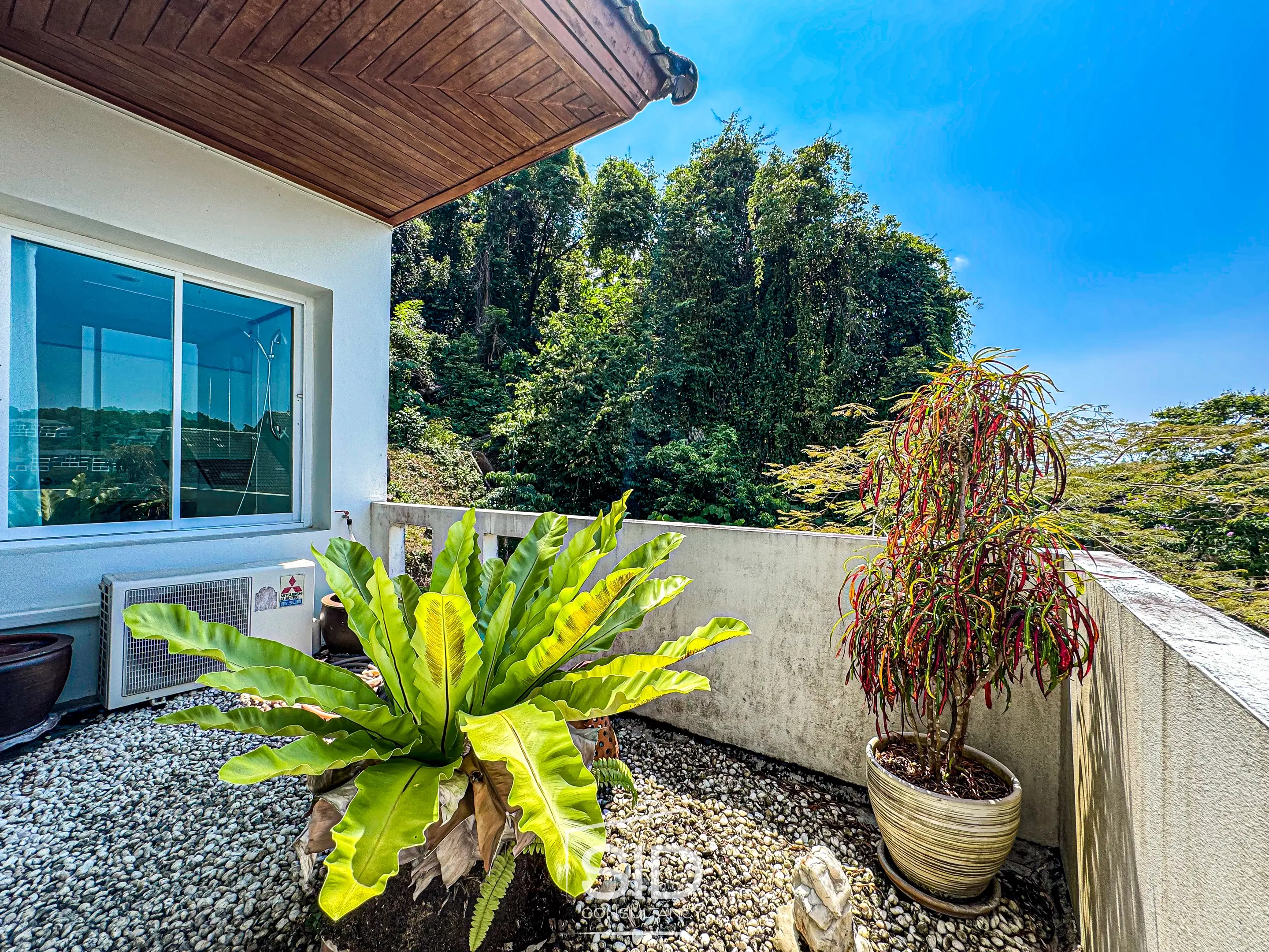 Blue Canyon Country Club Residence – Space, Serenity, and Prestige