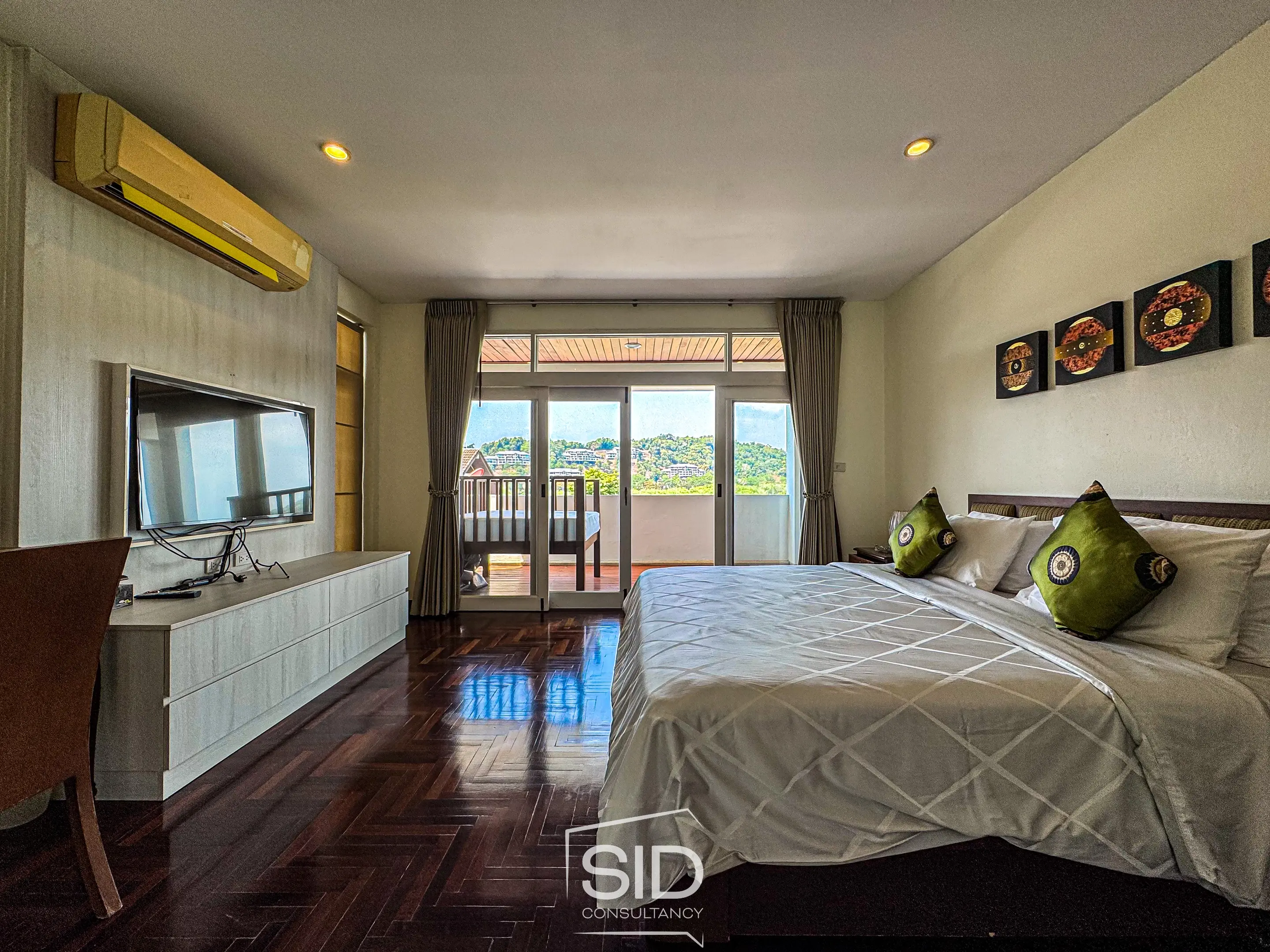 Blue Canyon Country Club Residence – Space, Serenity, and Prestige