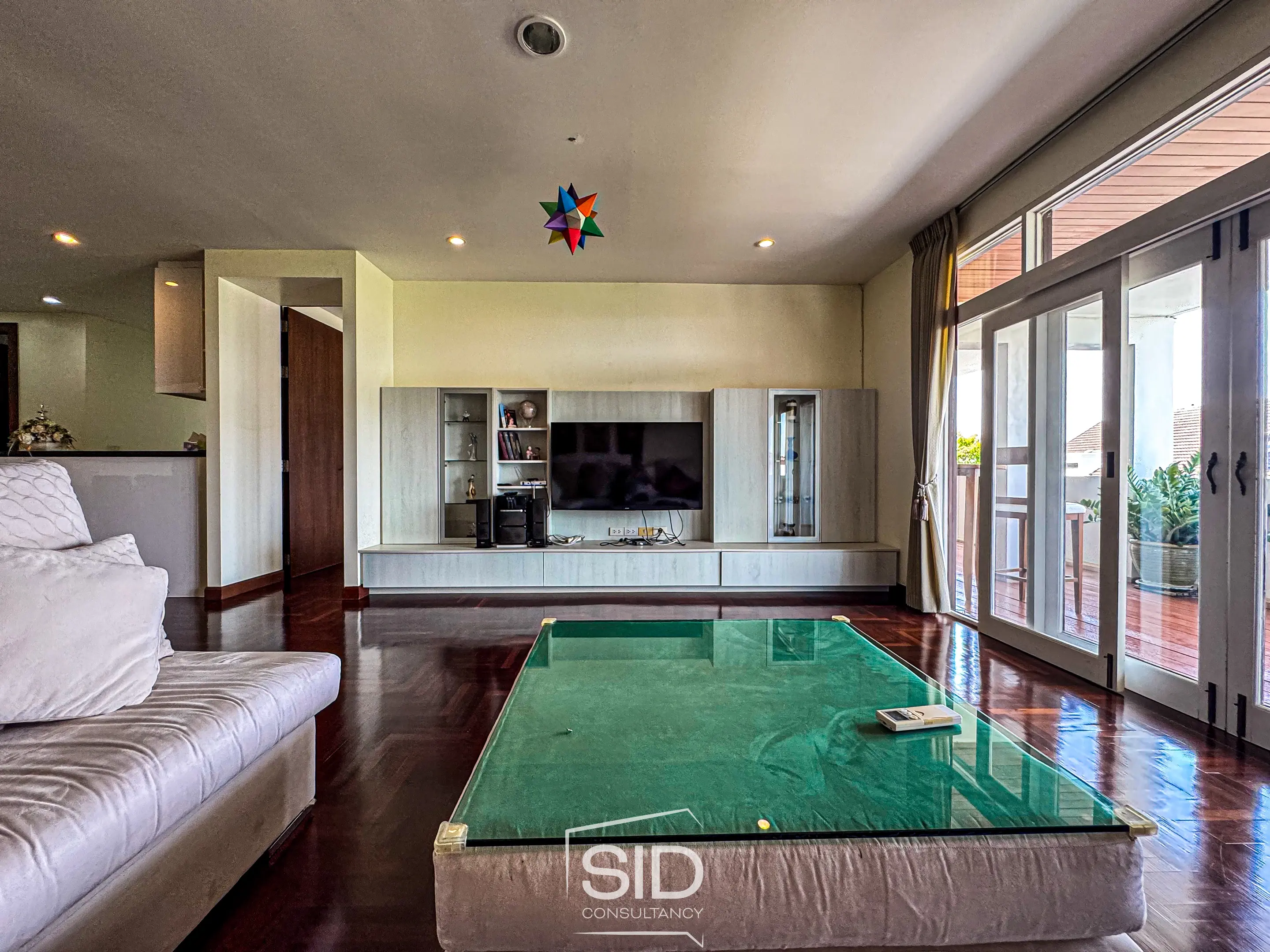 Blue Canyon Country Club Residence – Space, Serenity, and Prestige