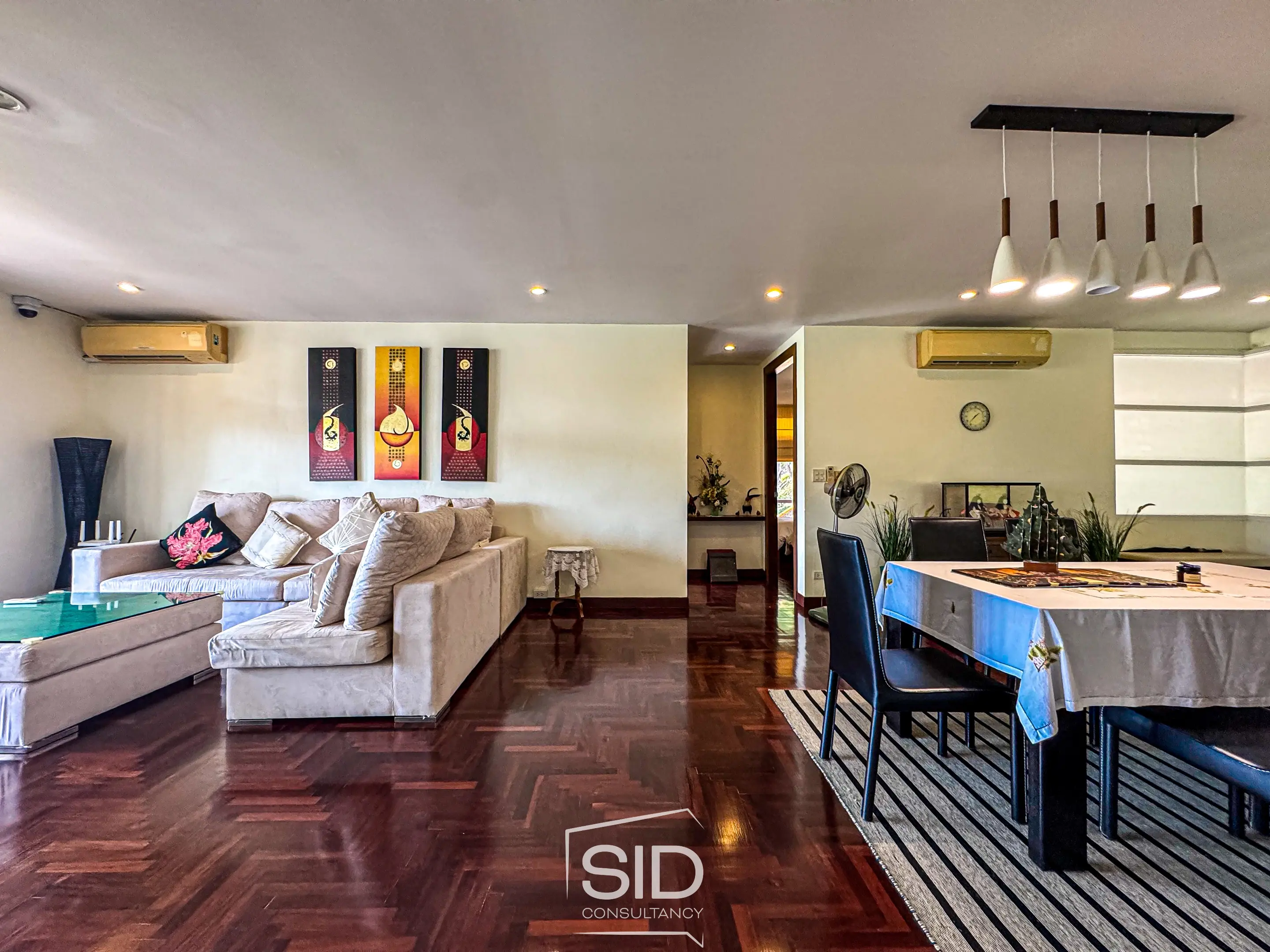 Blue Canyon Country Club Residence – Space, Serenity, and Prestige