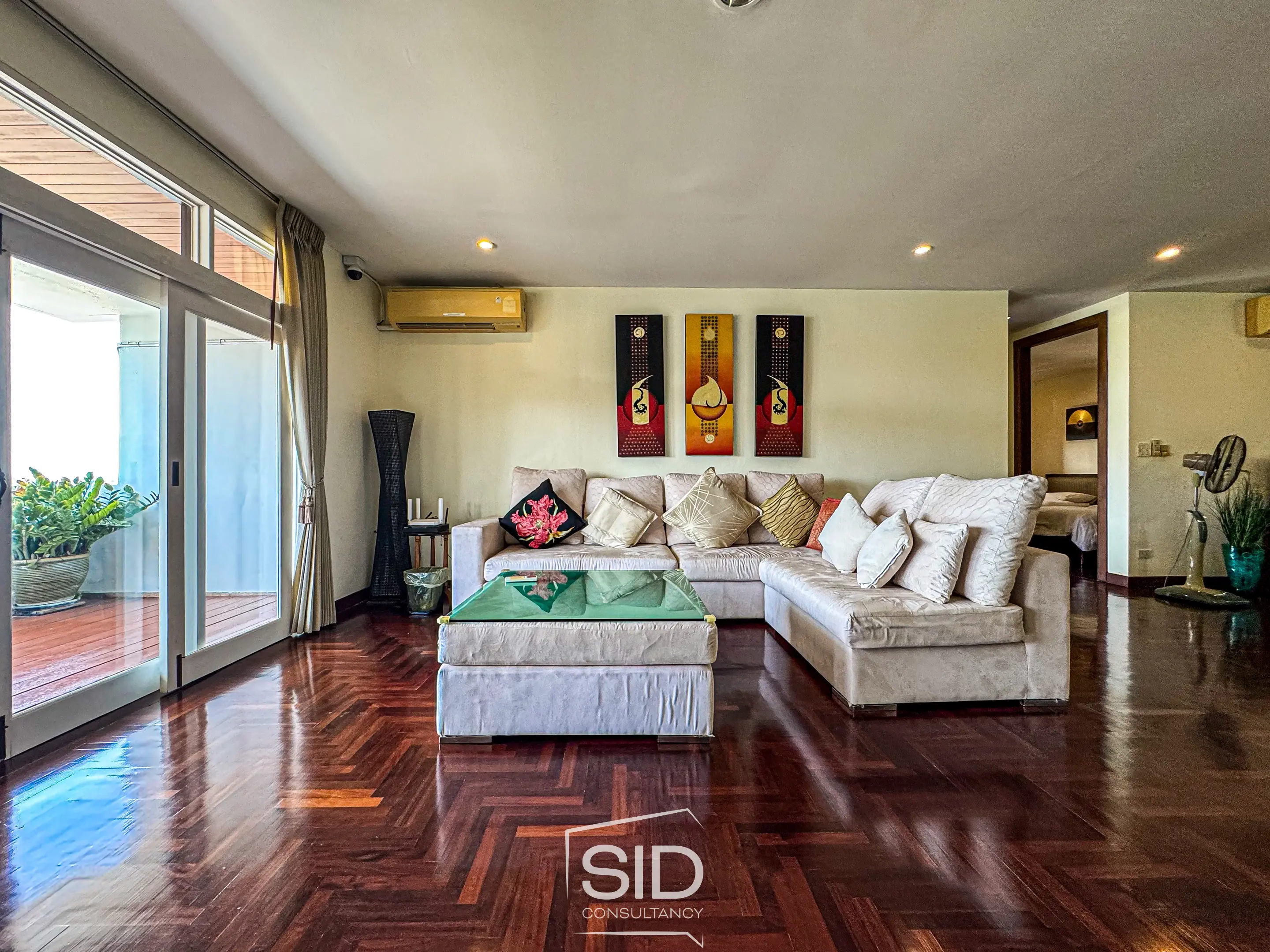 Blue Canyon Country Club Residence – Space, Serenity, and Prestige