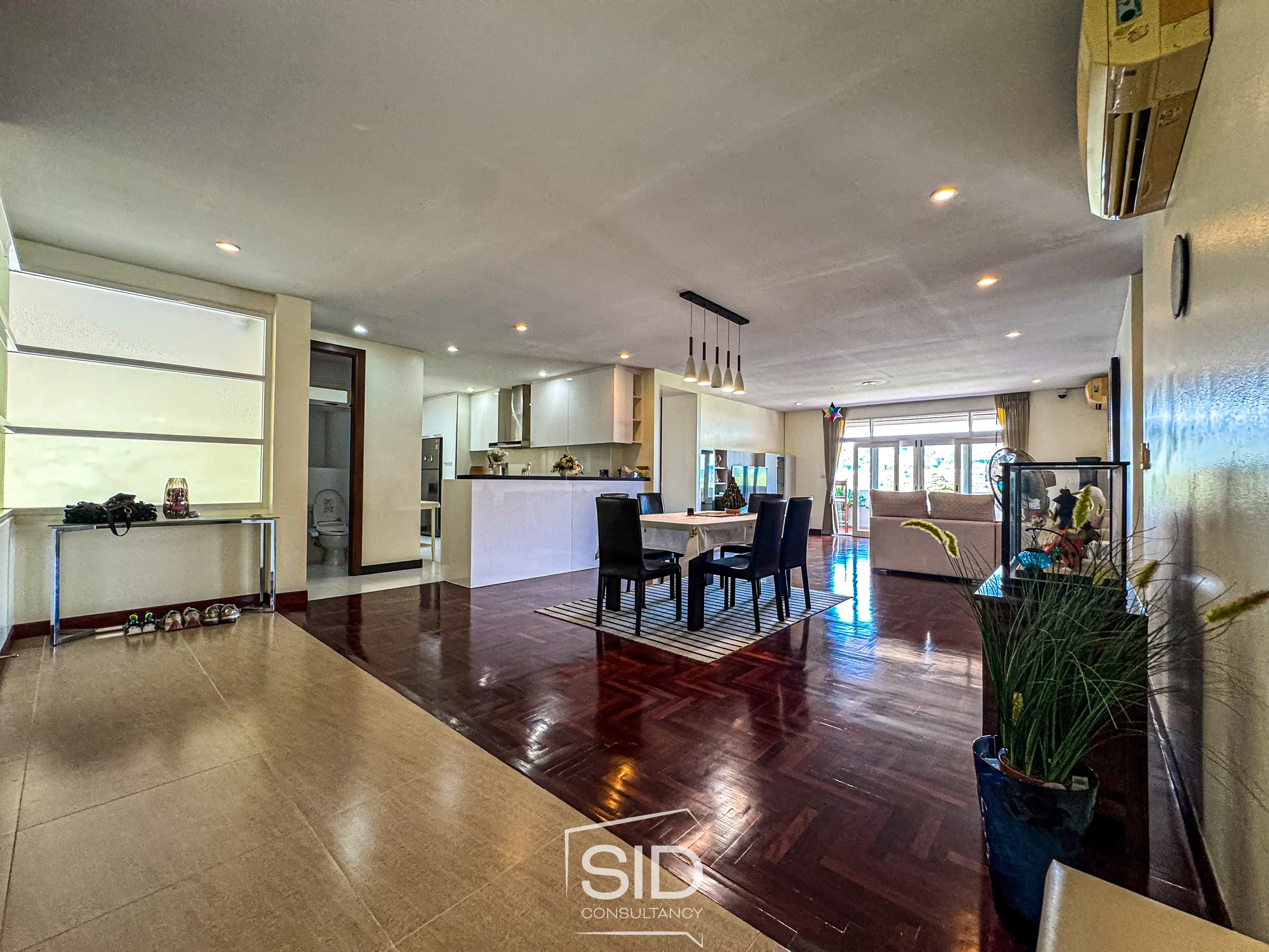 Blue Canyon Country Club Residence – Space, Serenity, and Prestige