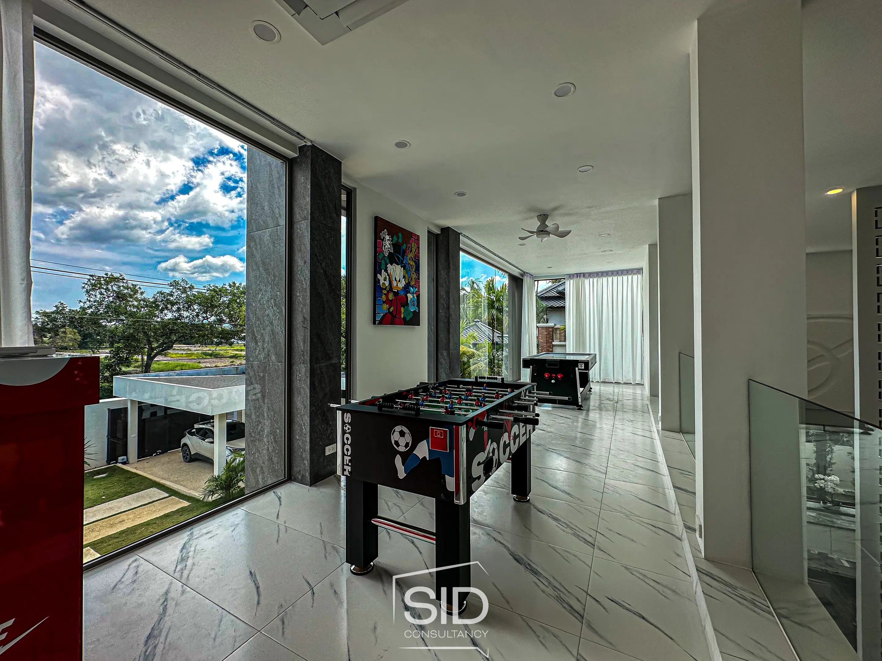Spacious 6-Bedroom Modern Villa with Private Garden and Pool Views in Laguna Homes, Phuket