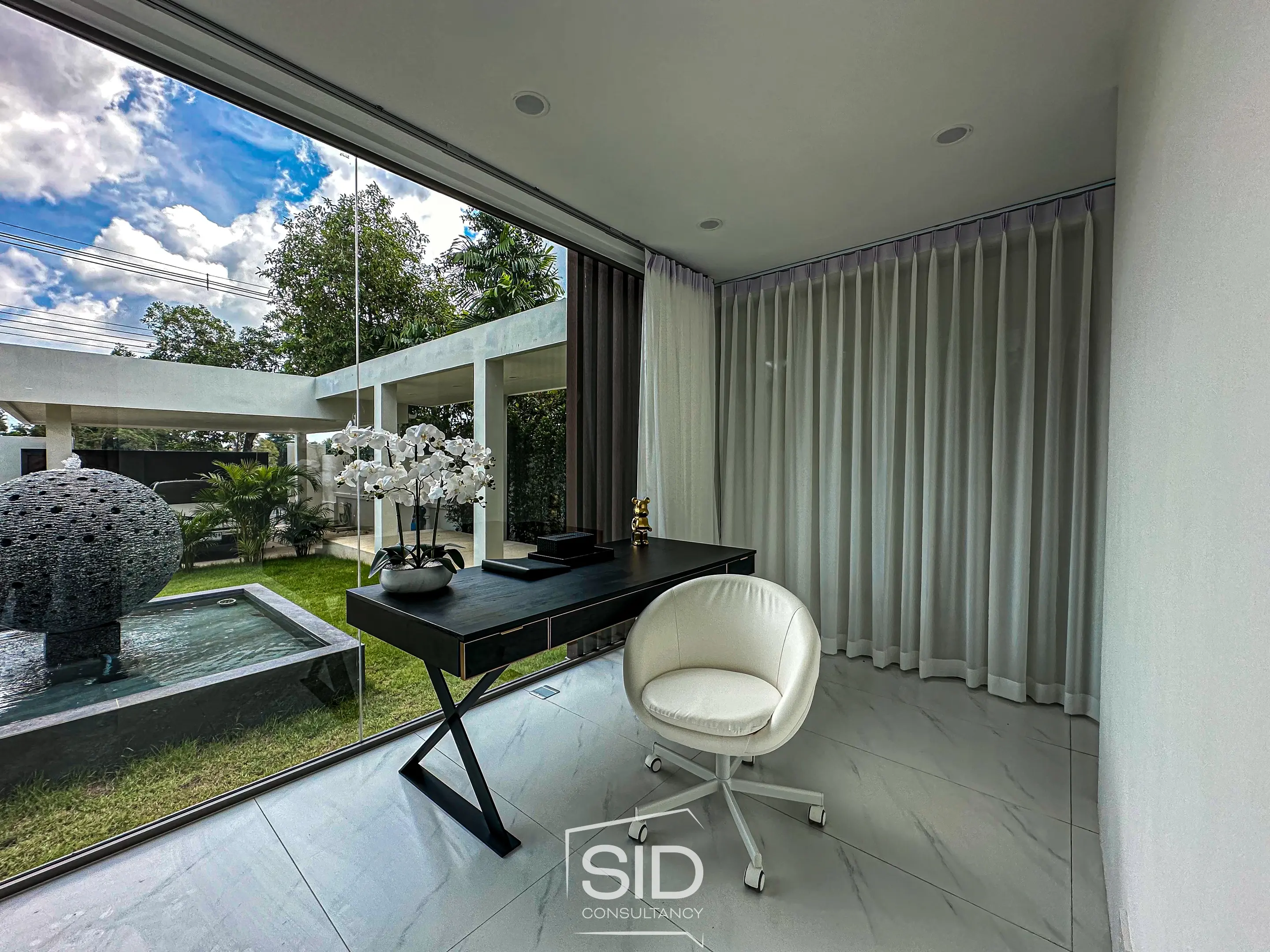 Spacious 6-Bedroom Modern Villa with Private Garden and Pool Views in Laguna Homes, Phuket