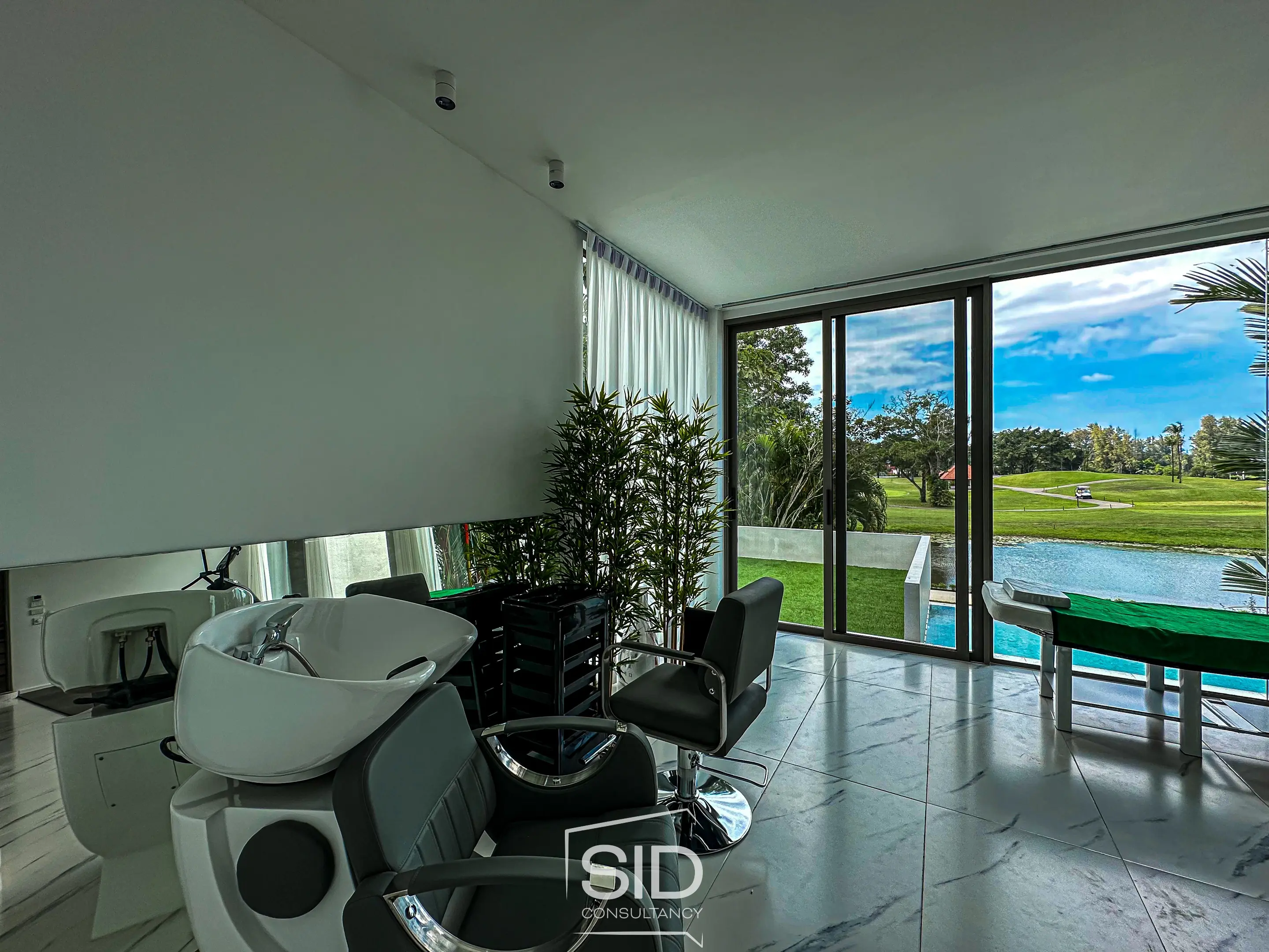 Spacious 6-Bedroom Modern Villa with Private Garden and Pool Views in Laguna Homes, Phuket
