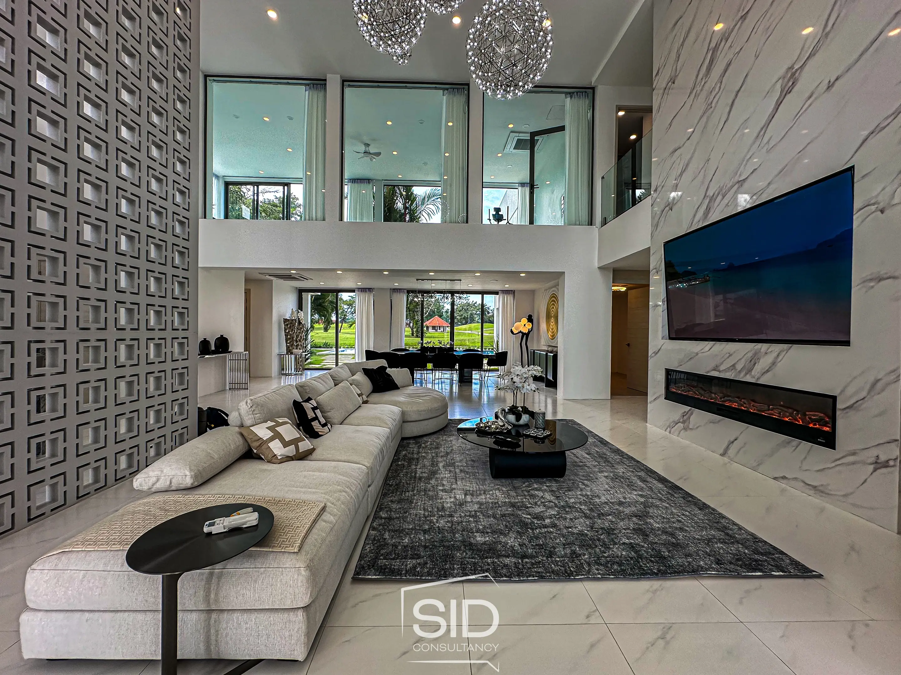 Spacious 6-Bedroom Modern Villa with Private Garden and Pool Views in Laguna Homes, Phuket