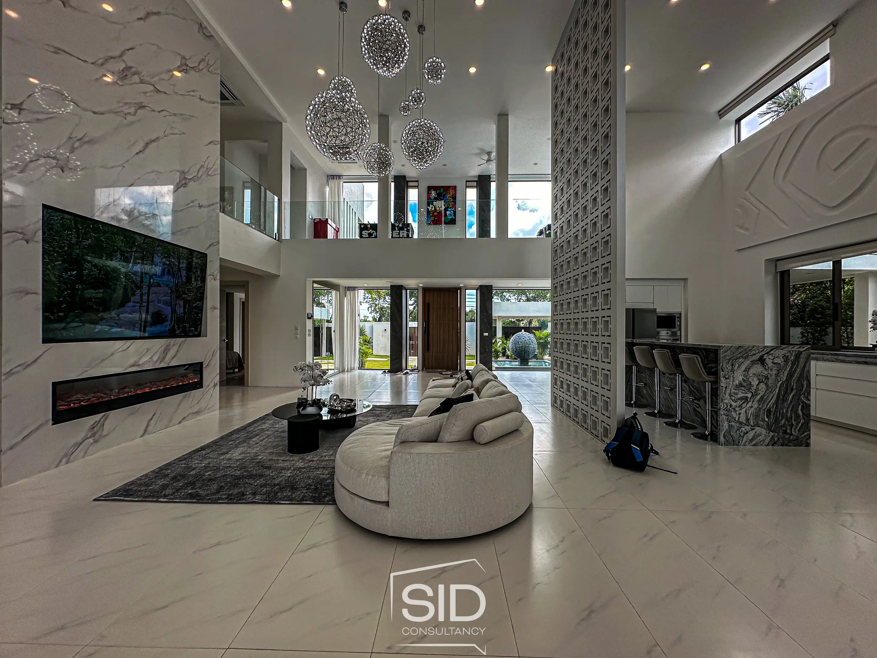 Spacious 6-Bedroom Modern Villa with Private Garden and Pool Views in Laguna Homes, Phuket