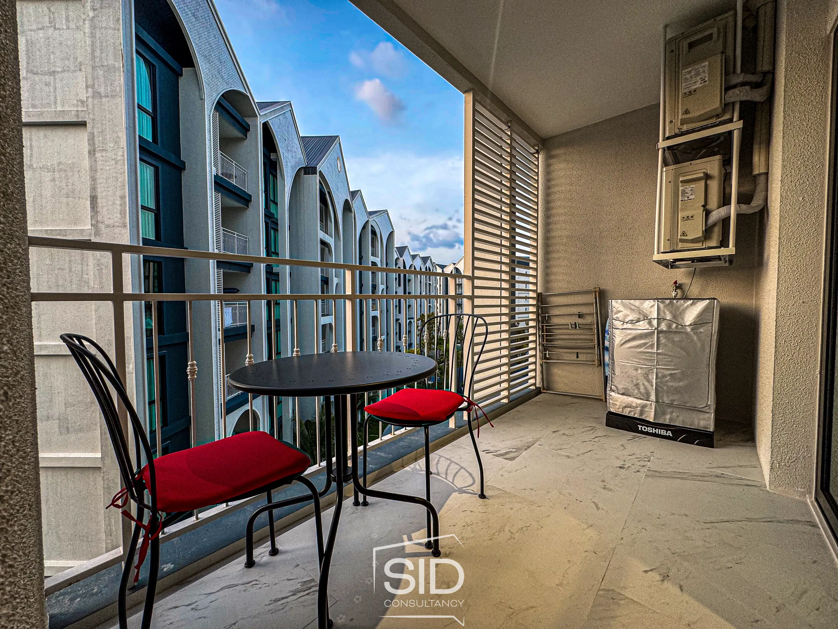 Modern 2-Bedroom Condo at The Title Halo 1, Nai Yang – Only 350m from the Beach 