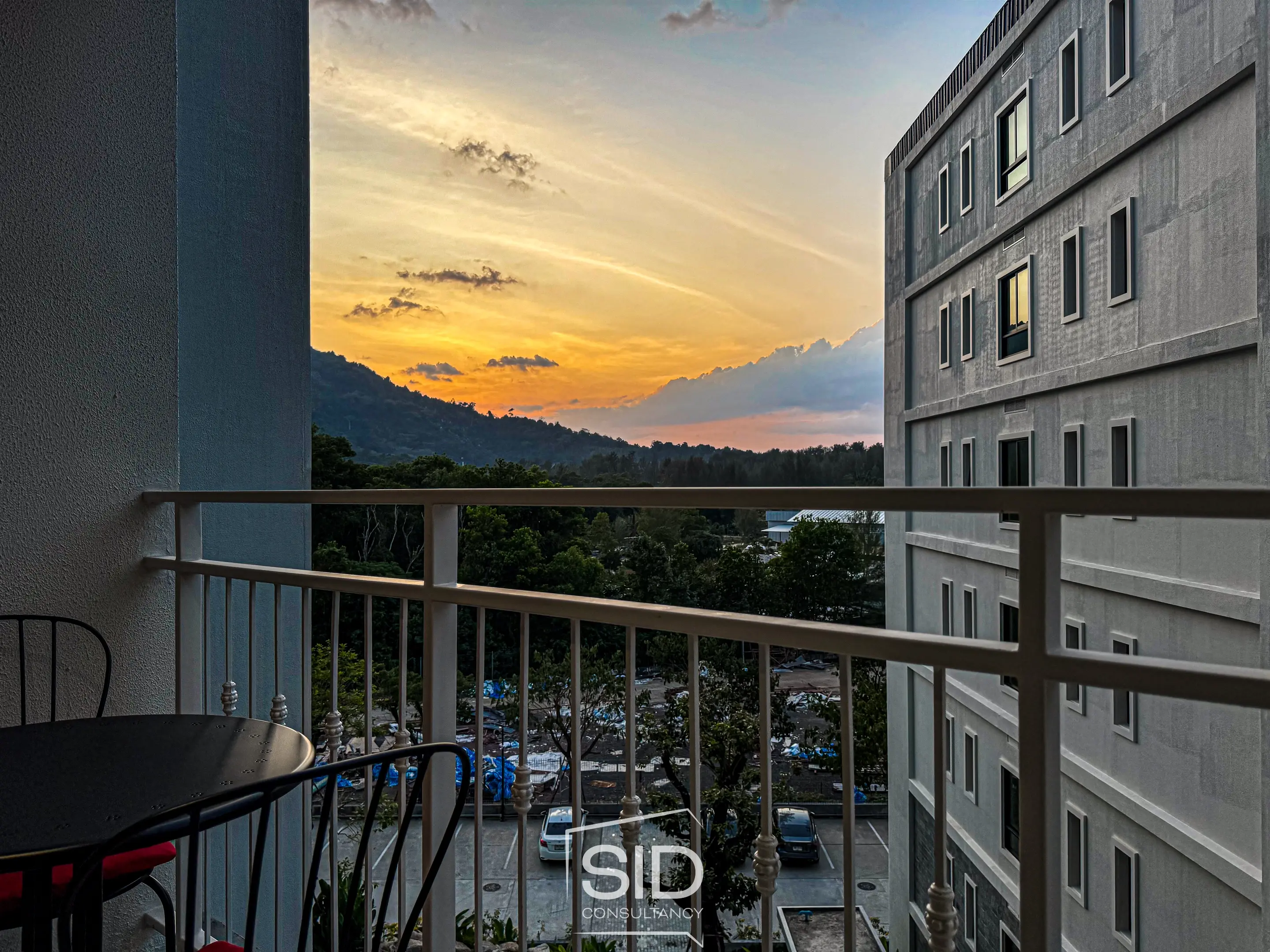 Modern 2-Bedroom Condo at The Title Halo 1, Nai Yang – Only 350m from the Beach 