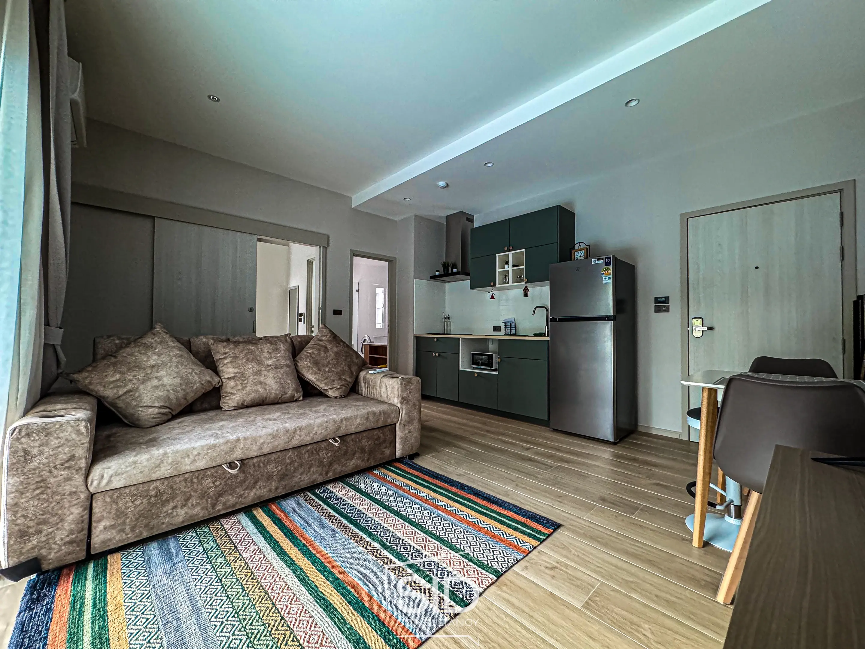 Modern 1-Bedroom Condo with Direct Pool Access – The Title Halo 1, Nai Yang