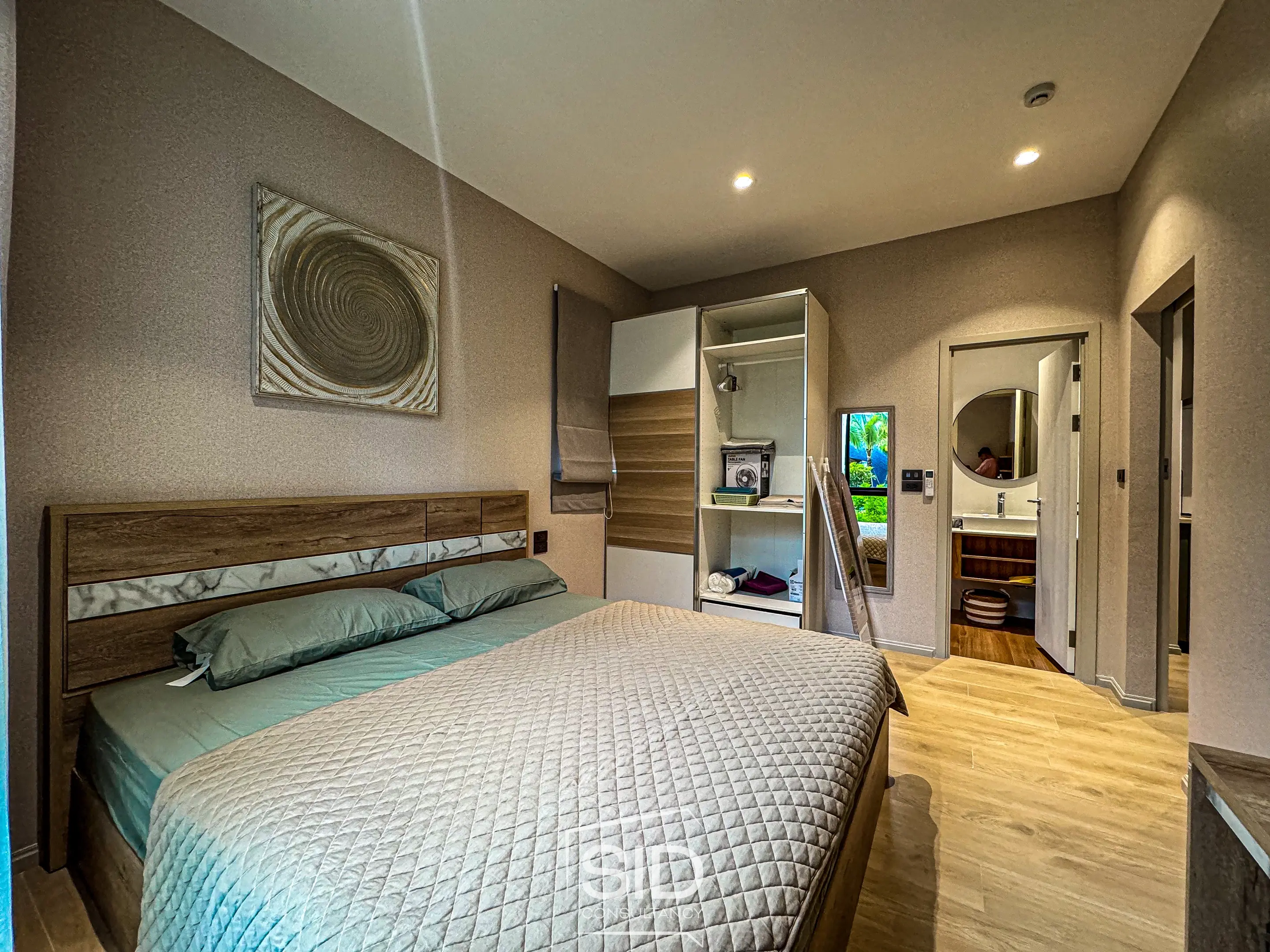 Modern 1-Bedroom Condo with Direct Pool Access – The Title Halo 1, Nai Yang