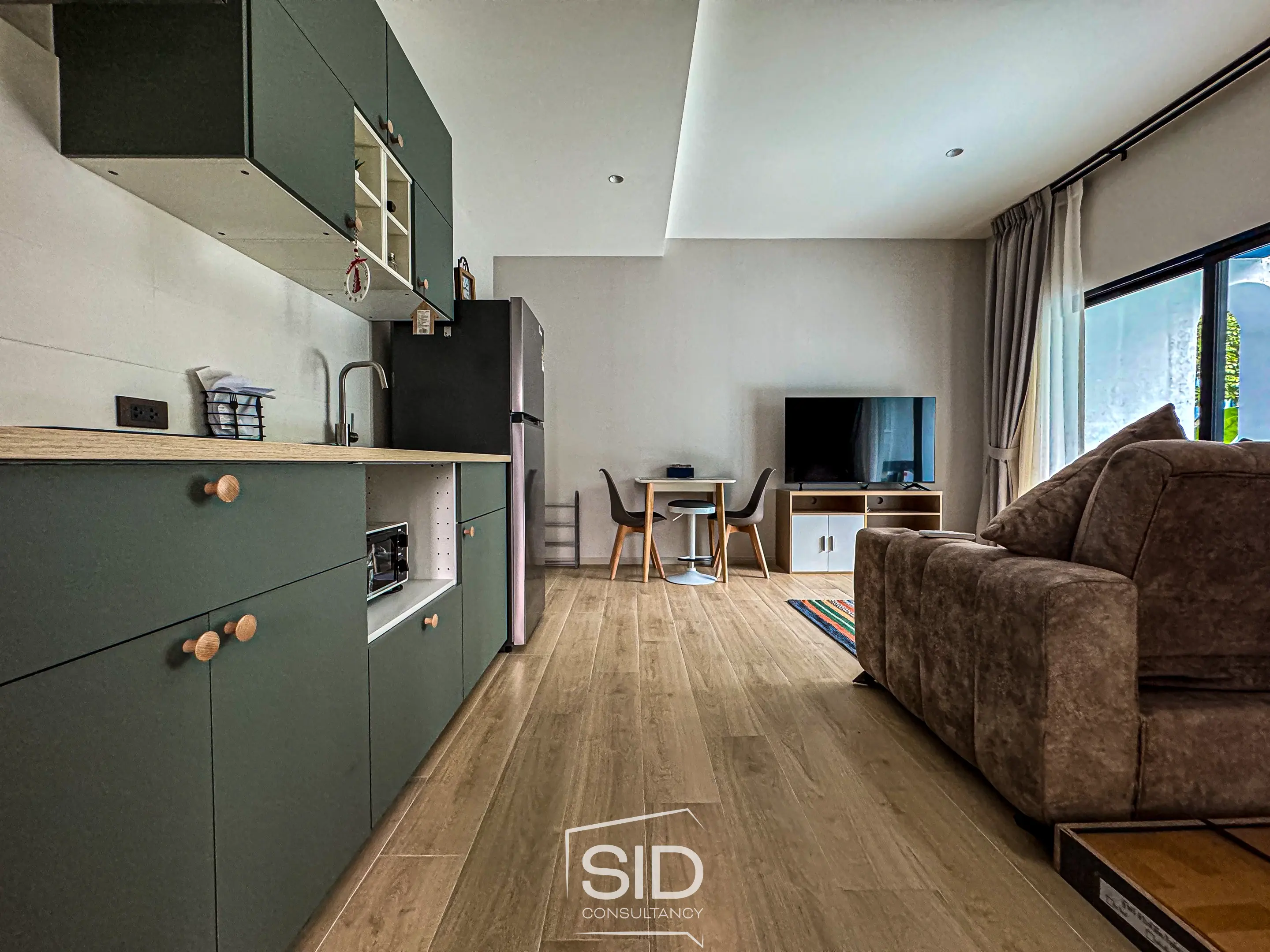 Modern 1-Bedroom Condo with Direct Pool Access – The Title Halo 1, Nai Yang