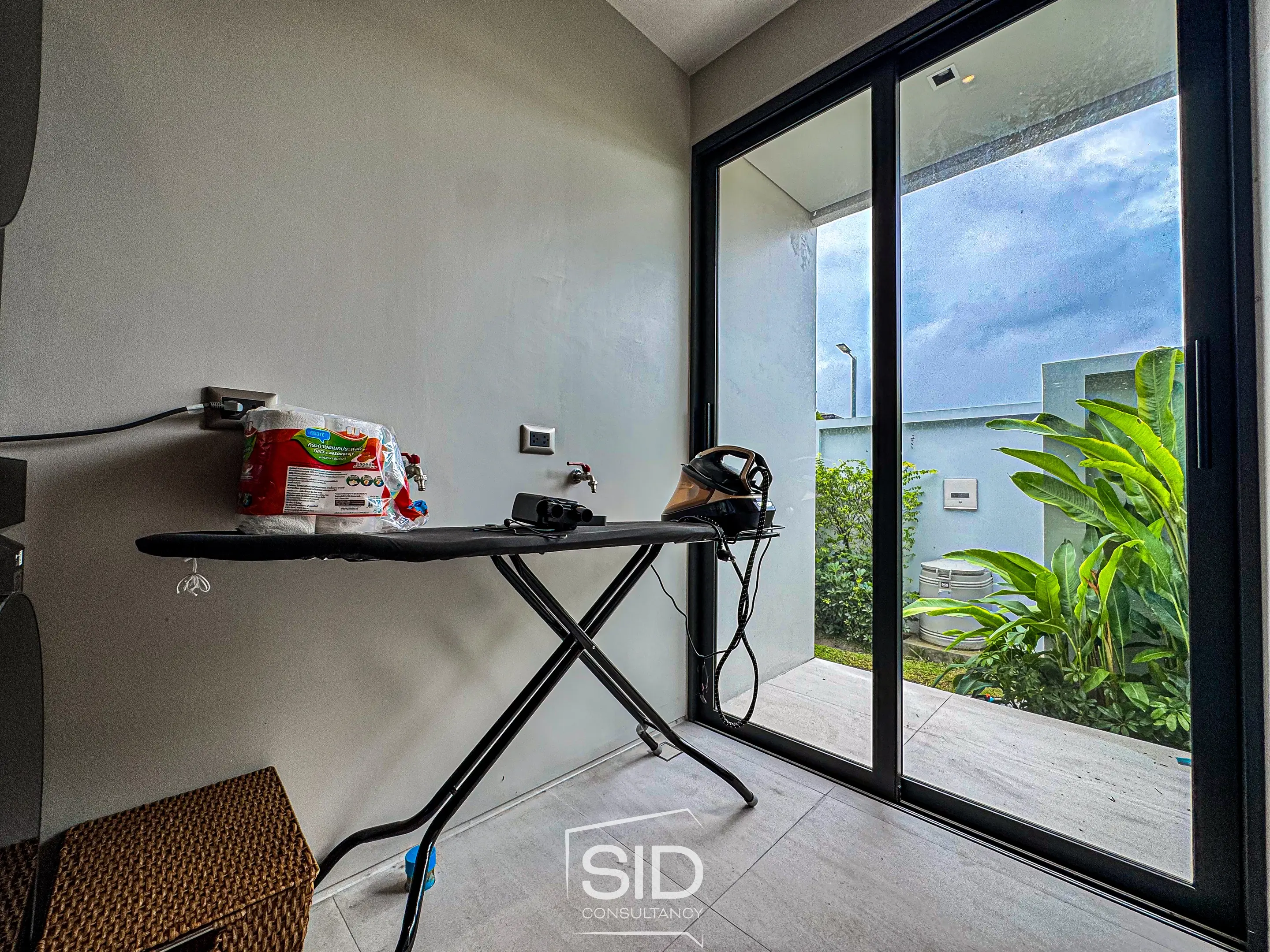 Botanica Modern Loft – 3-Bedroom Nature-Loft Villa in Si Sunthon, Phuket