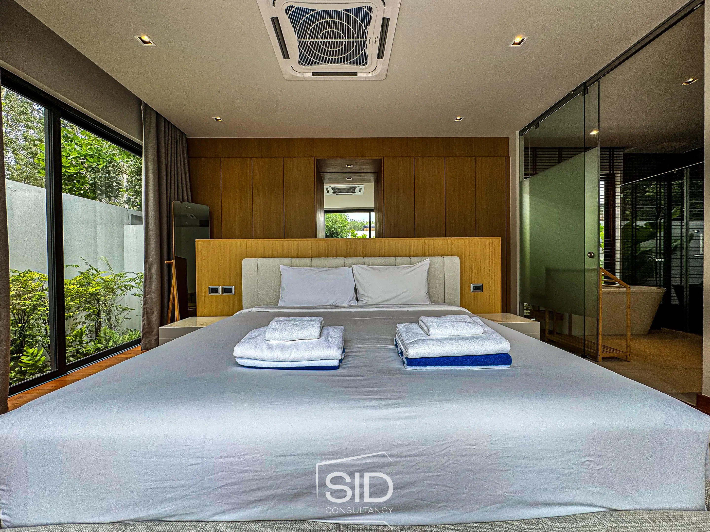 Botanica Modern Loft – 3-Bedroom Nature-Loft Villa in Si Sunthon, Phuket