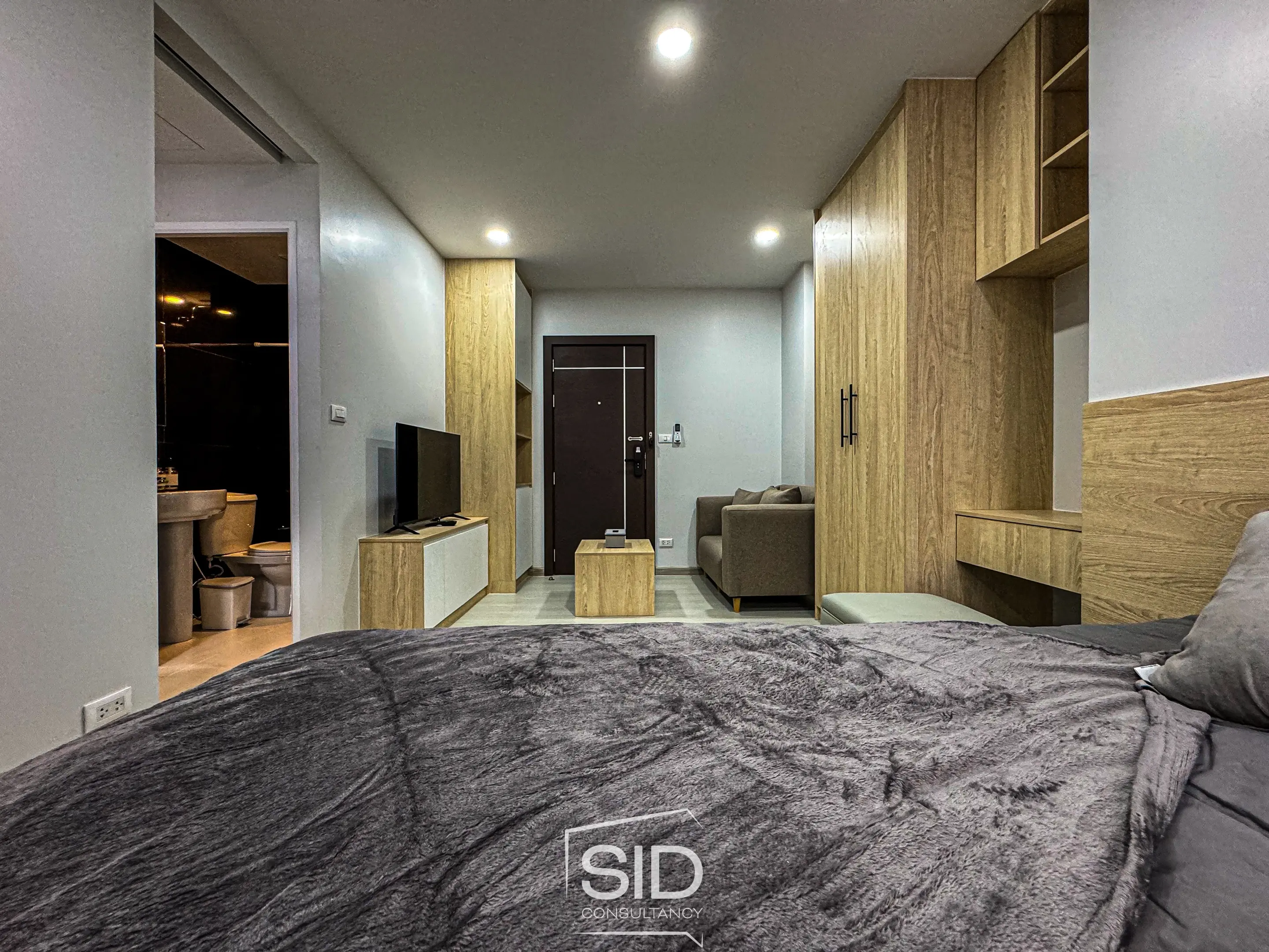 Cozy Studio at VIP Great Hill Airport – Just 5-10 Minutes Walk to Nai Yang Beach!