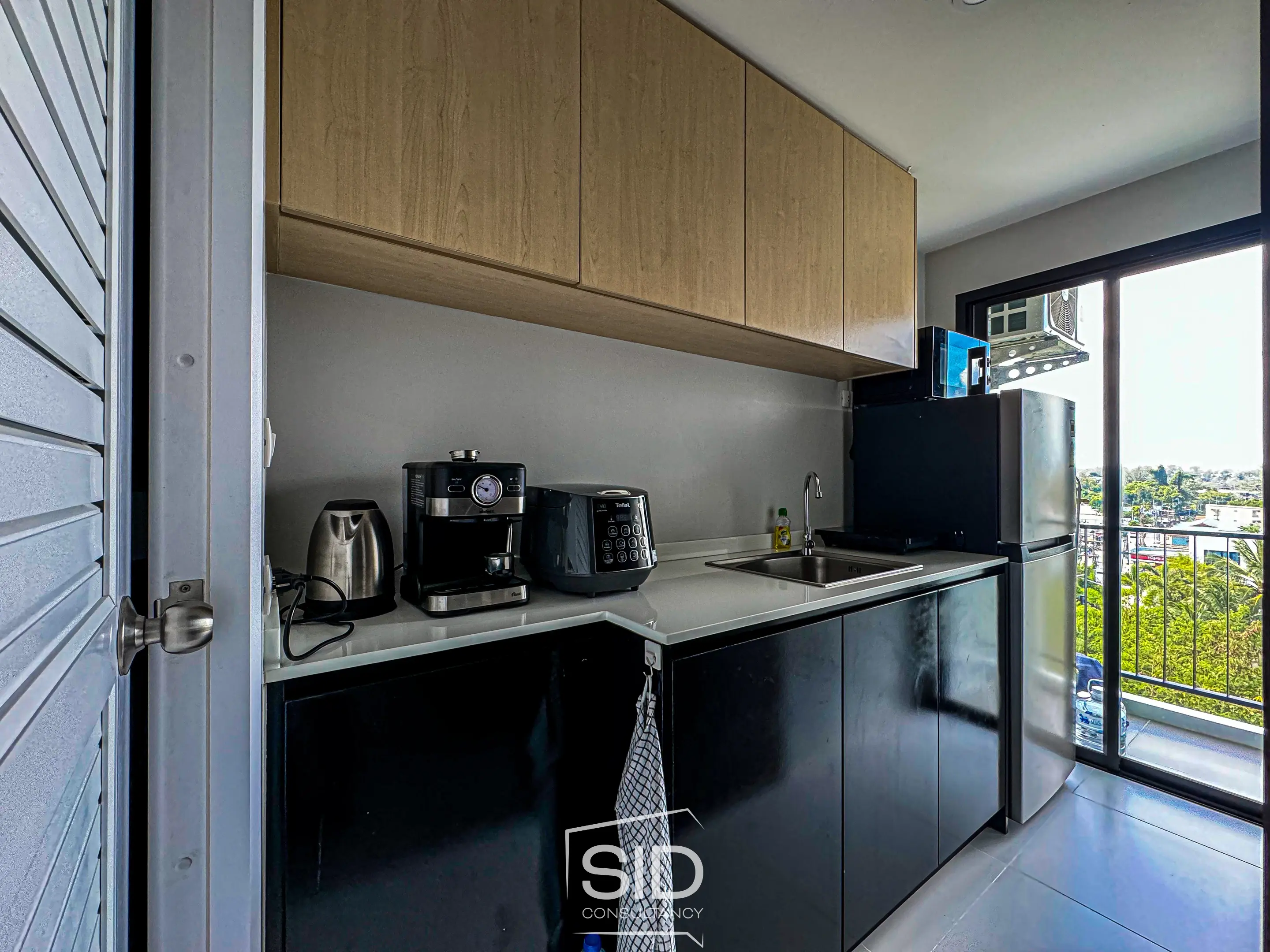 Cozy Studio at VIP Great Hill Airport – Facing the Sea & Sunset Direction