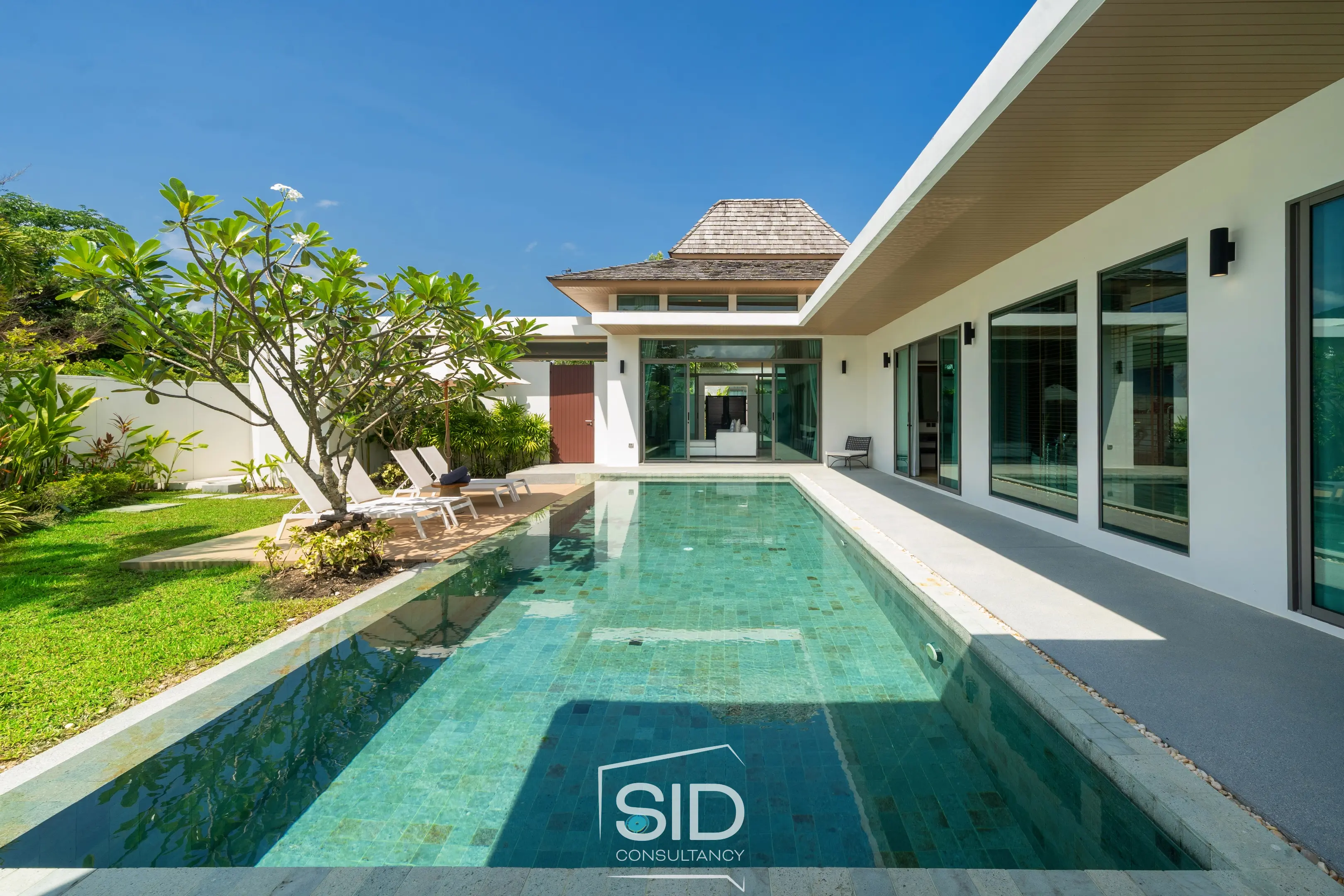 Shambhala Grand Villa | 3 BR Deluxe Garden Pool Villa
