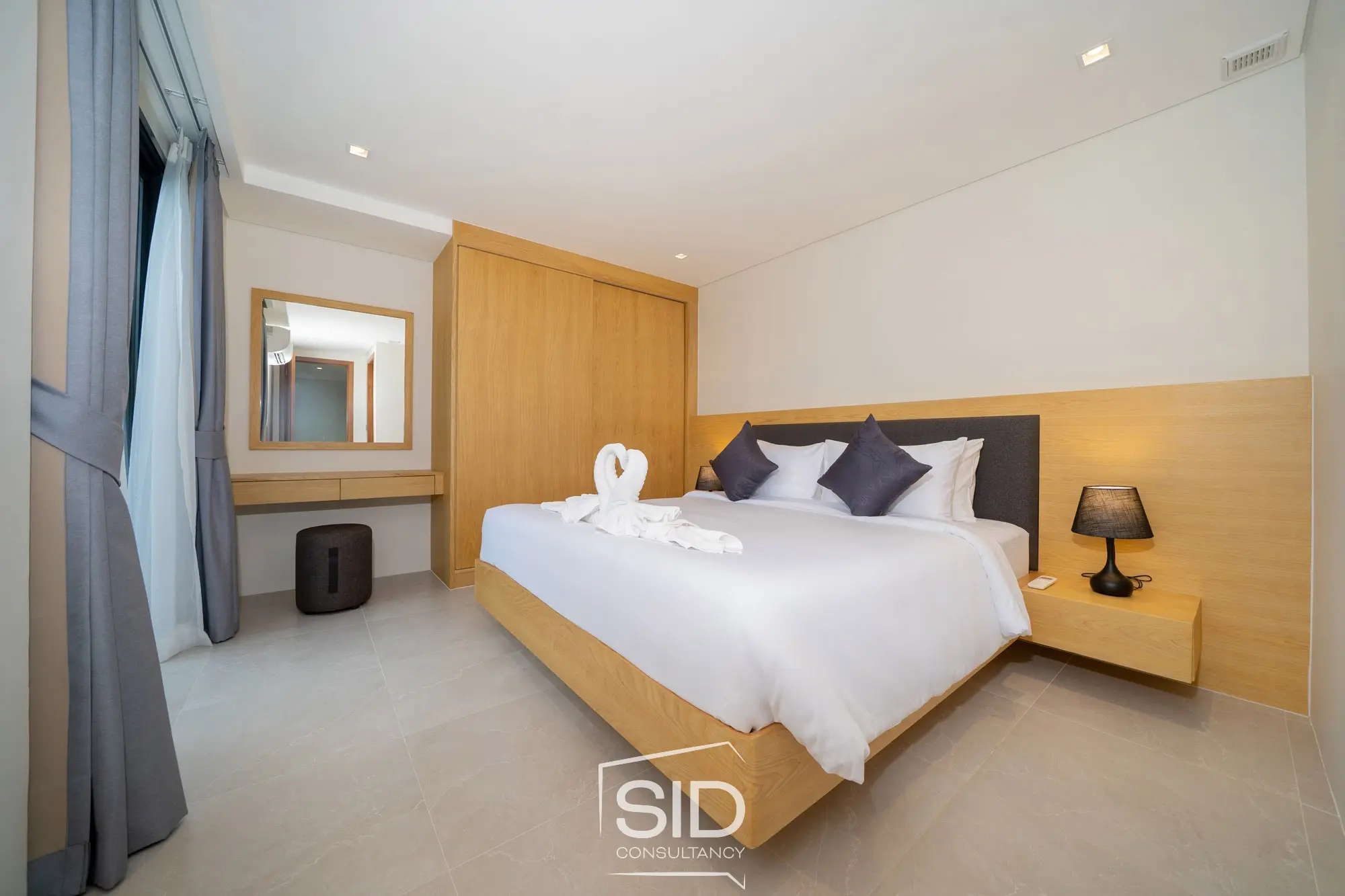 Riverhouse Phuket | 4 BR Designer Loft Pool Villa 