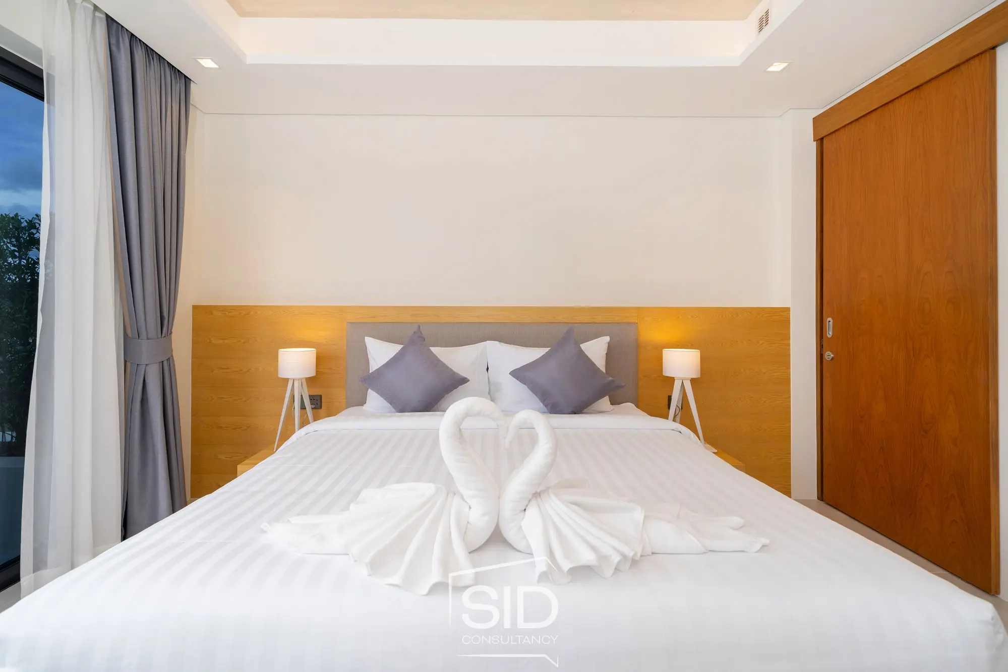Riverhouse Phuket | 4 BR Designer Loft Pool Villa 