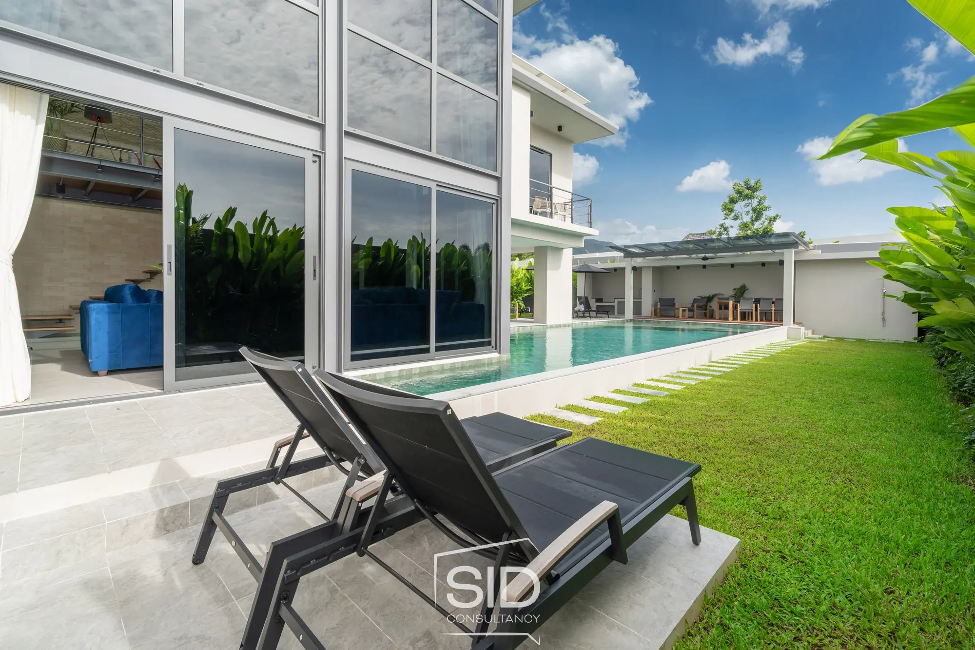 Riverhouse Phuket | 4 BR Designer Loft Pool Villa 