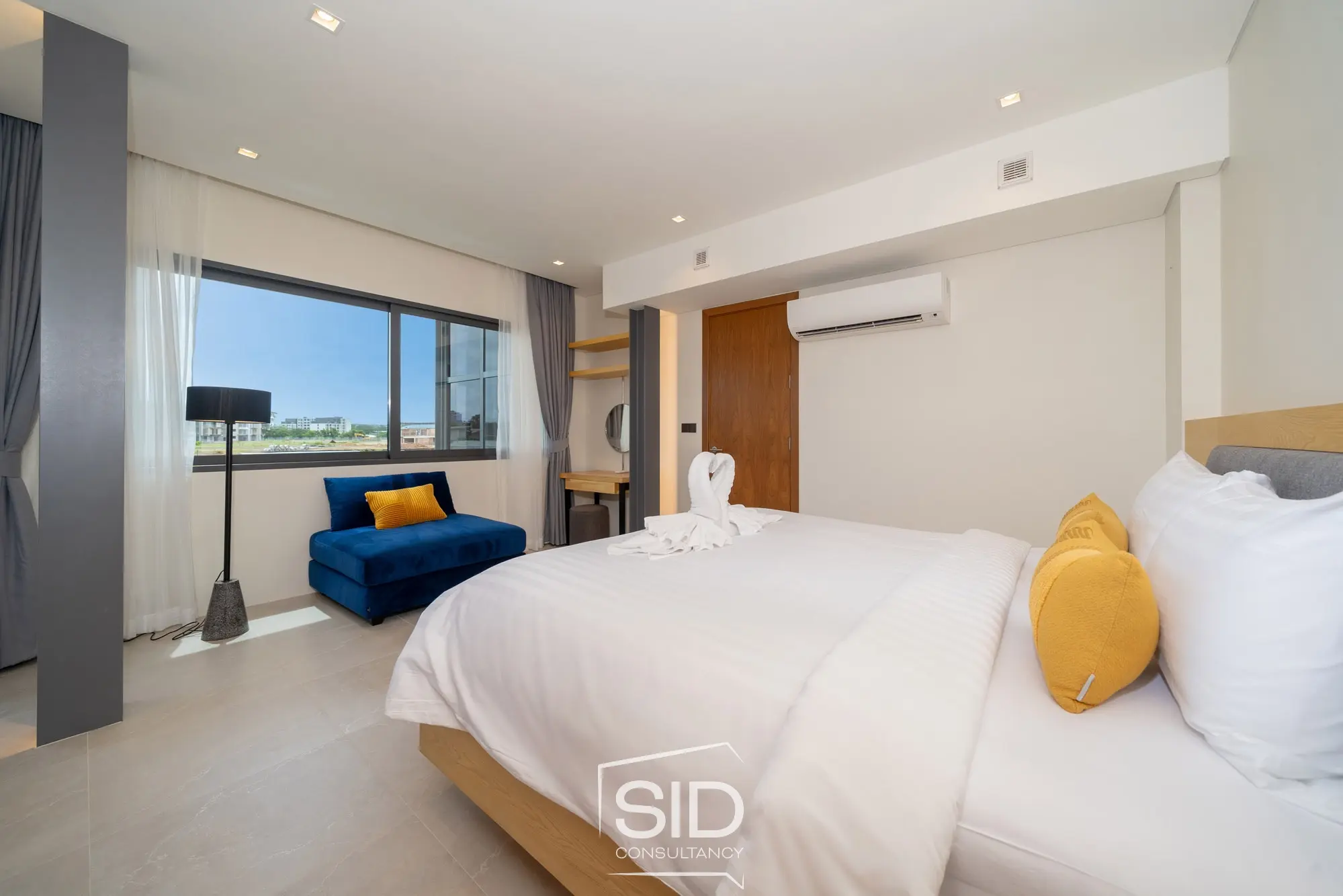 Riverhouse Phuket | 4 BR Designer Loft Pool Villa 