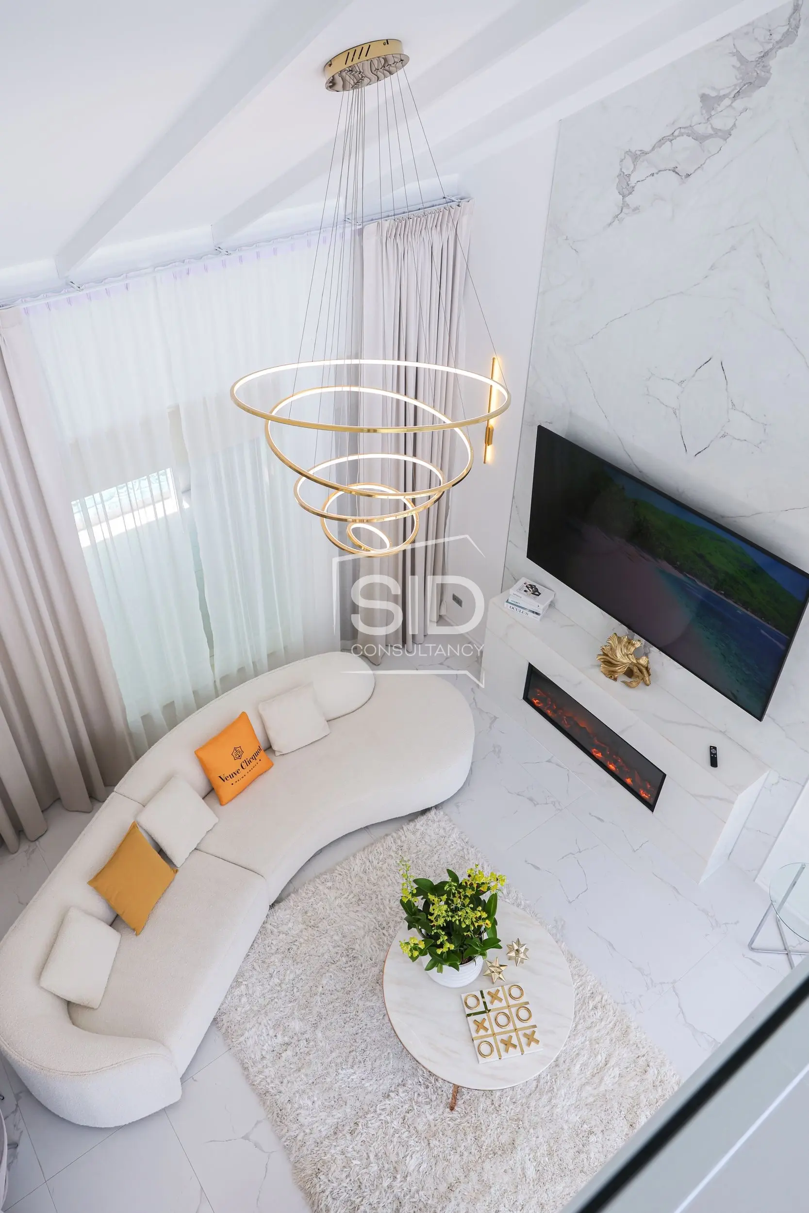 4-bedroom Villa Chom Tawan, Bangtao Beachfront