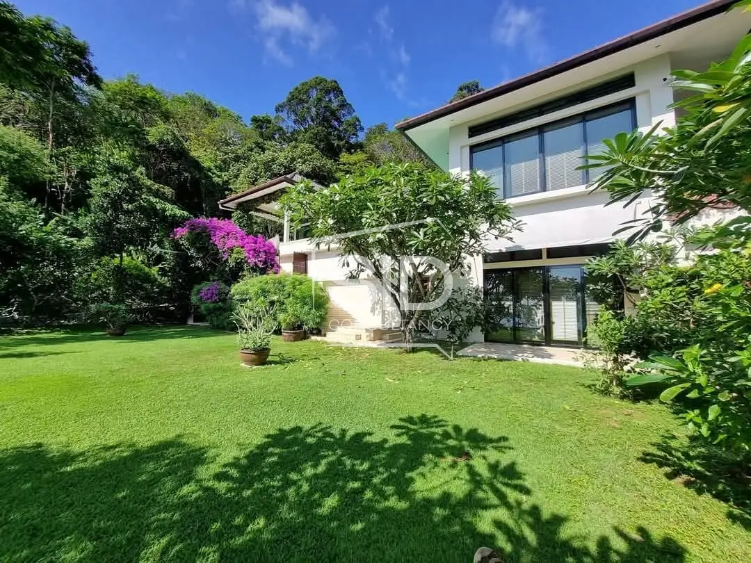 🌴 Beachfront Villa – Ao Yon, Phuket