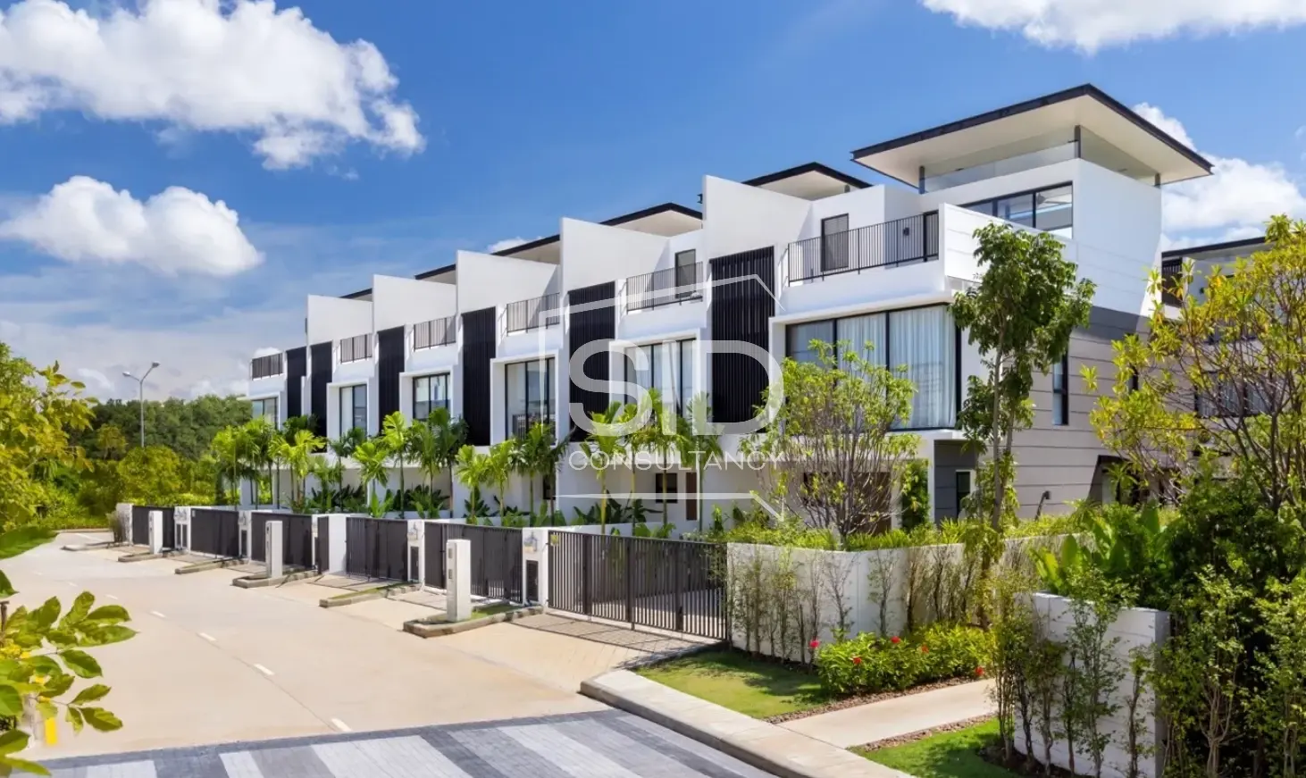 BEST Townhouse in Laguna Park – Newly Renovated Smart Home in the Heart of Laguna Phuket